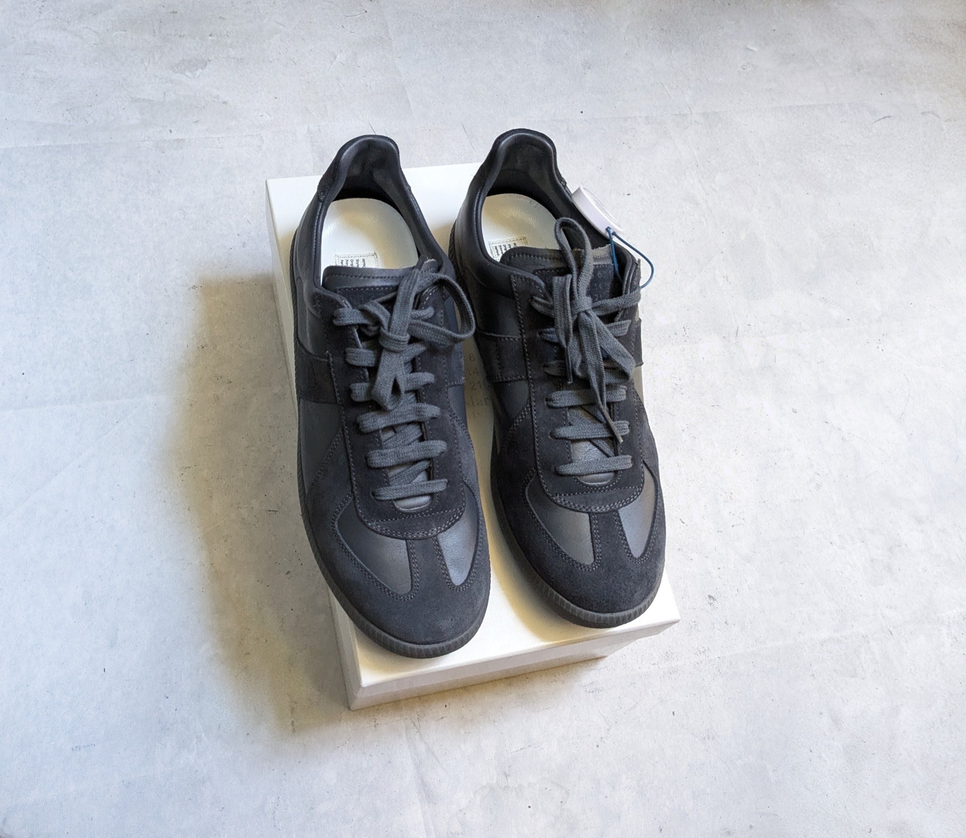 Maison Margiela Maison Margiela GAT Blue 8 41 Low Tops Suede Leather Size US 8 / EU 41 - 1 Thumbnail