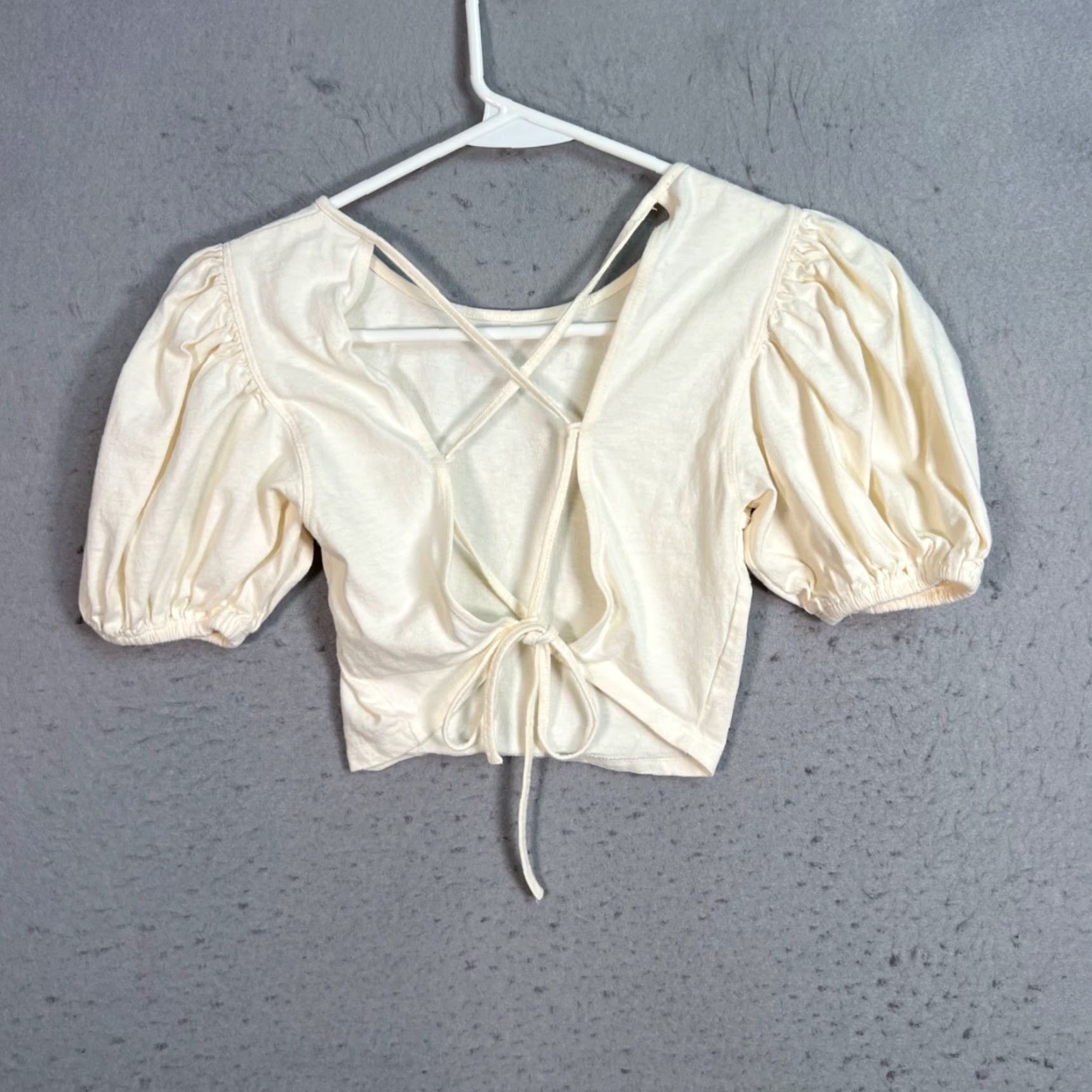 Vintage Sunday Best Womens Small Cream Puff-Sleeve Cropped Top 100% Cotton Shirt Child or Adult? Size S / US 4 / IT 40 - 2 Thumbnail