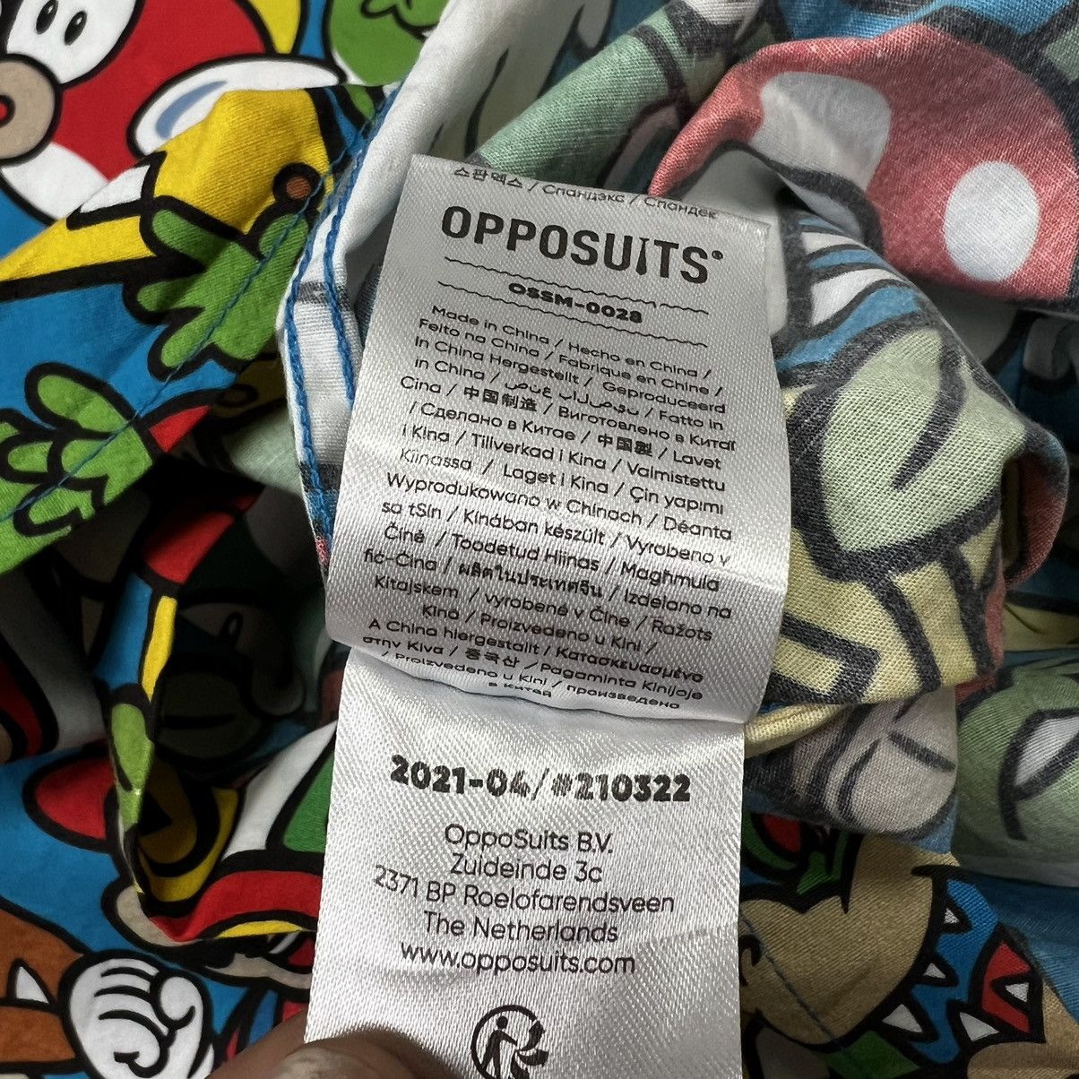 Nintendo Super Mario shirt oppo suits Size US L / EU 52-54 / 3 - 10 Thumbnail