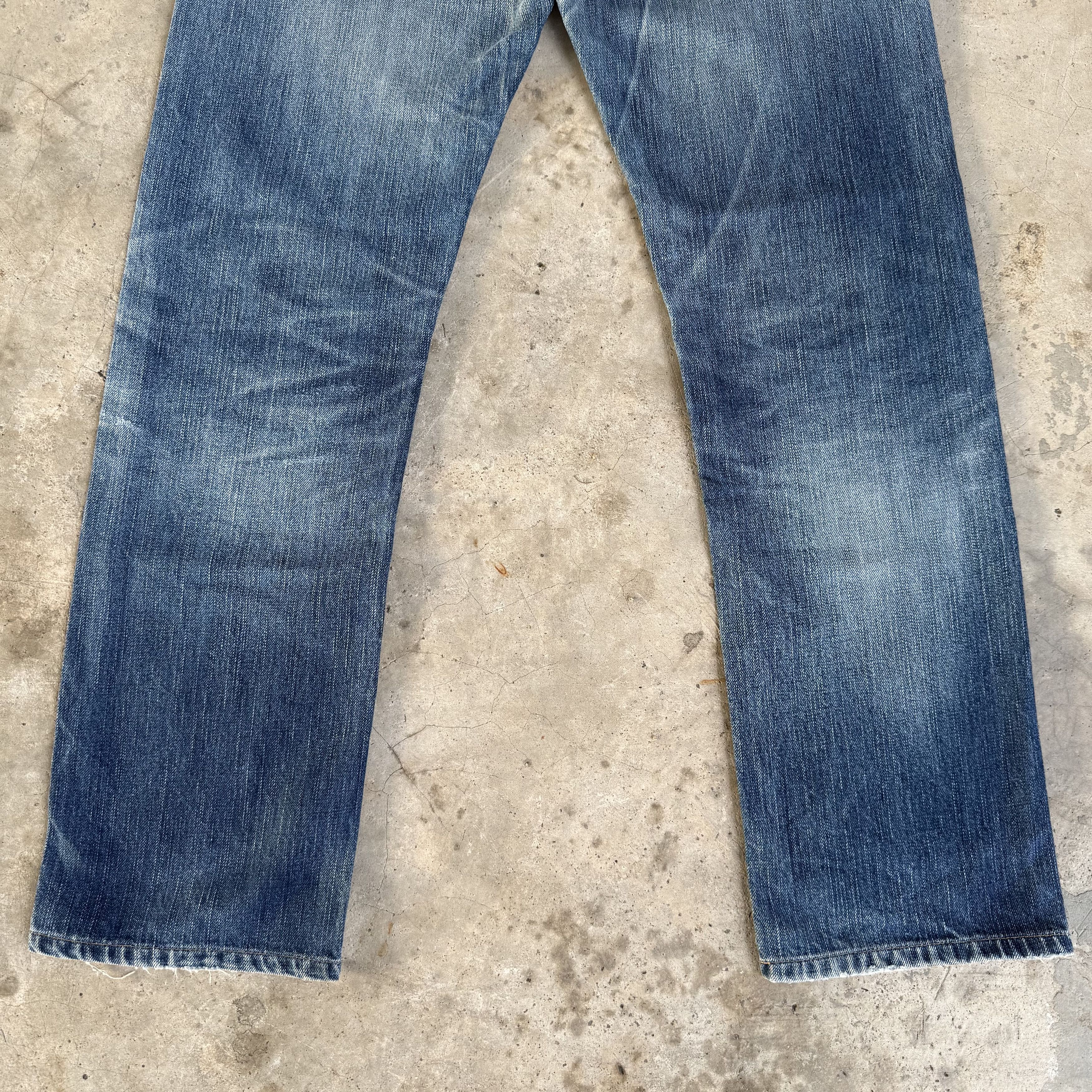 Levi's Vintage Clothing Vintage Levi's 505 Faded Mud washer Denim Jean Size US 31 - 9 Thumbnail