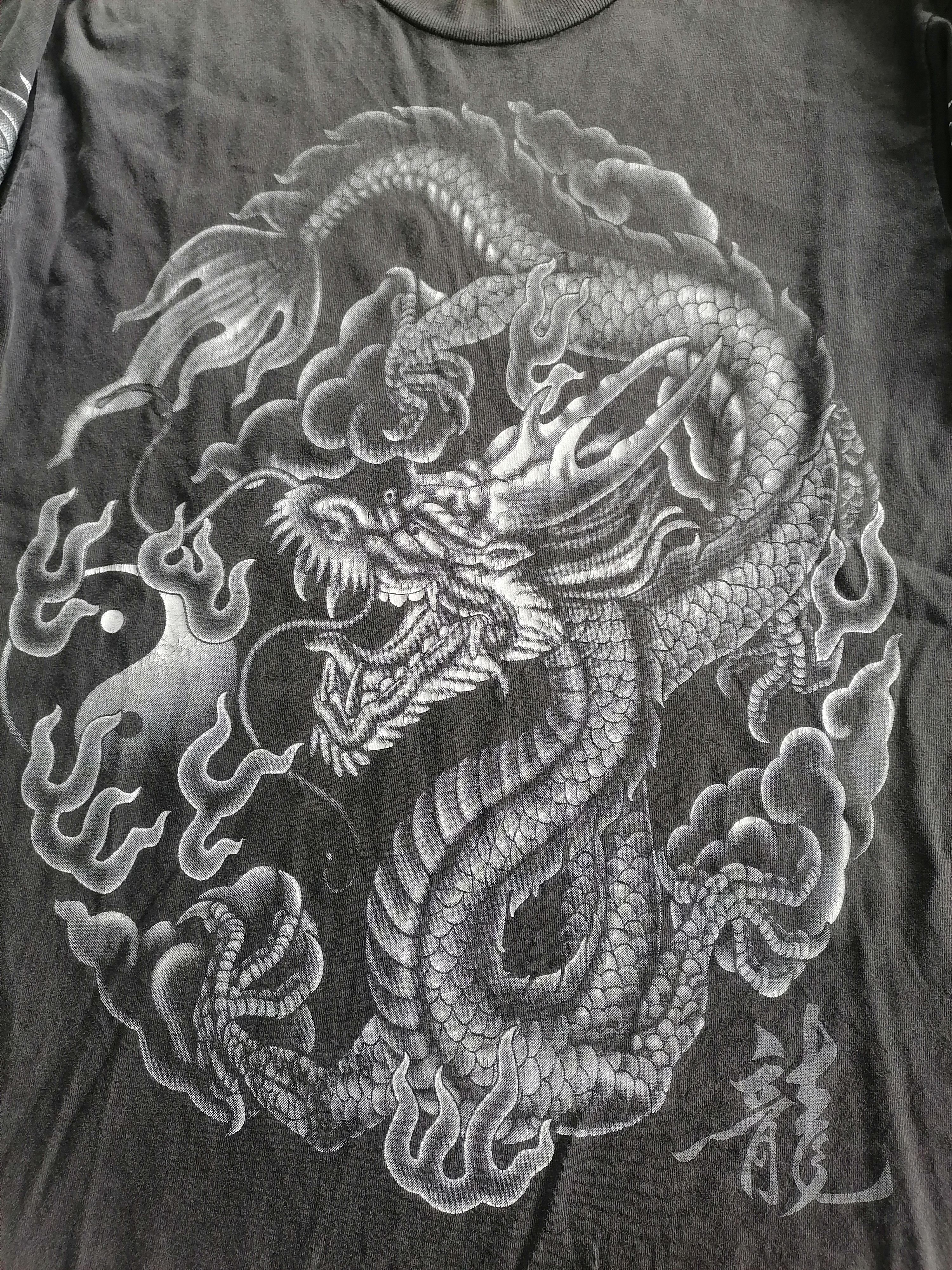 Japanese Brand Vintage Trashed Faded Y2K Tattoo Style Dragon Graphic Tee Size US M / EU 48-50 / 2 - 2 Thumbnail