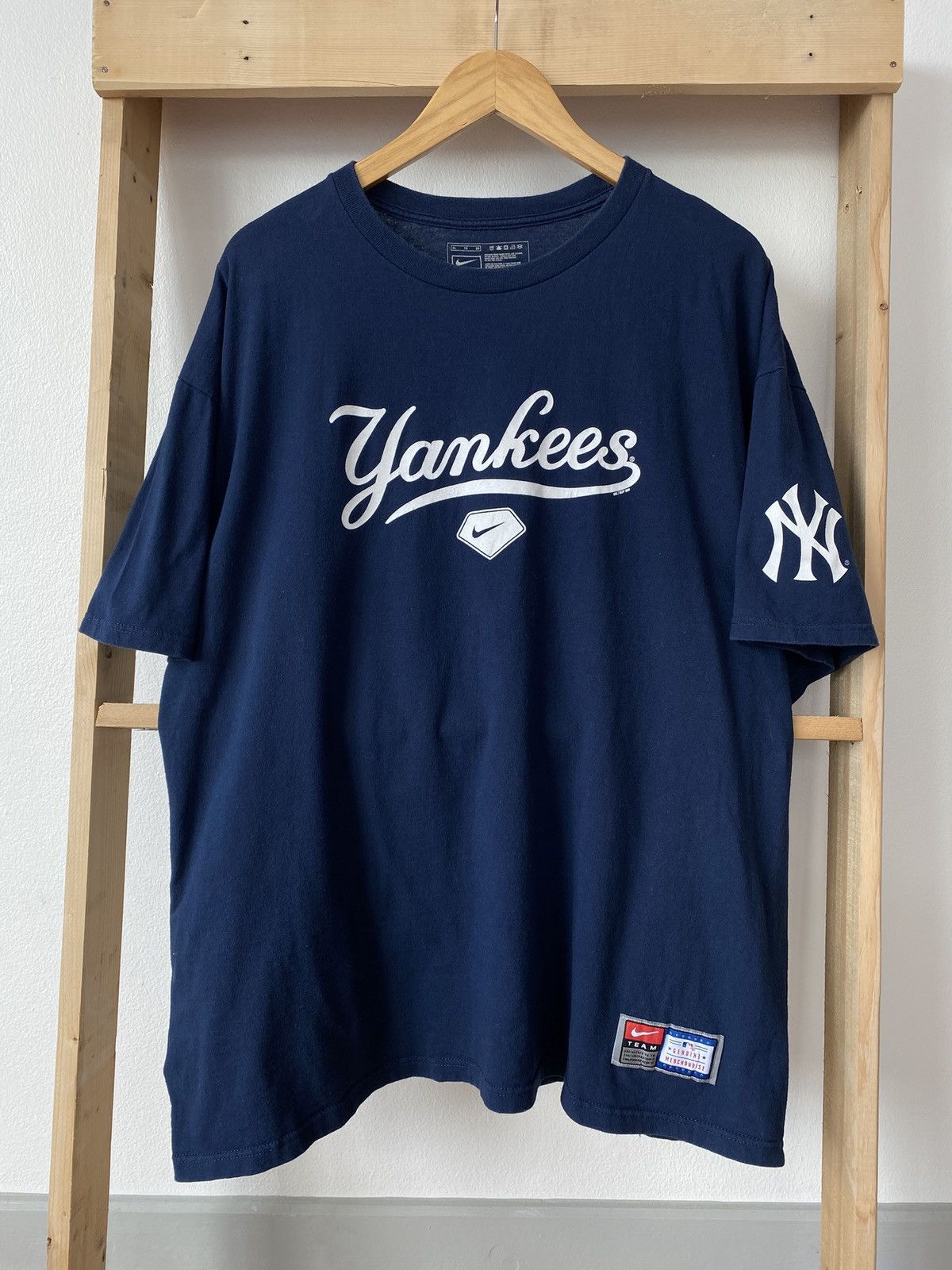 New York Yankees Navy Nike 2009 NY New York Yankees Tee Size US XL / EU 56 / 4 - 2 Thumbnail