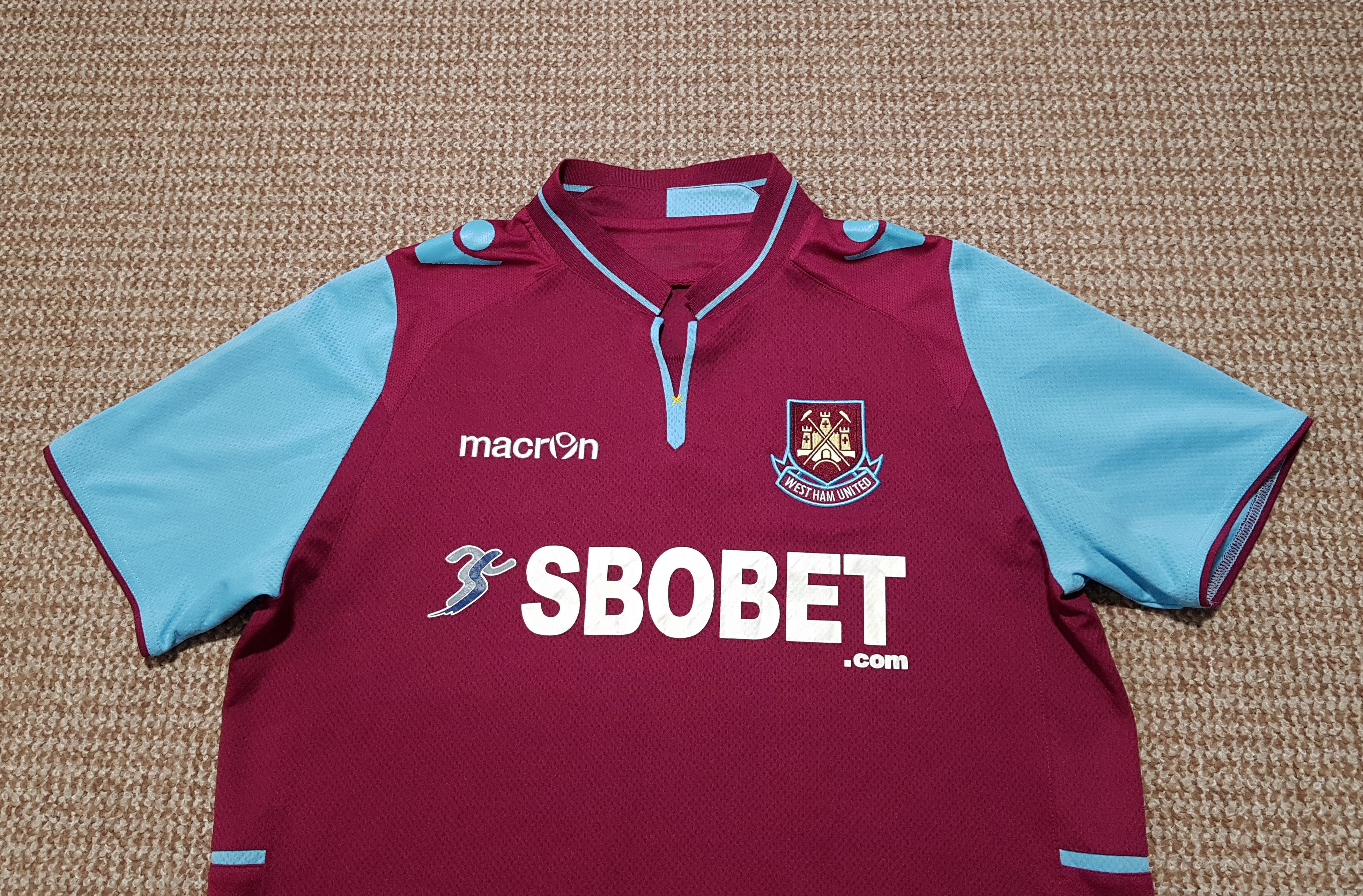 Macron Macron West Ham United 2012/13 Home Soccer Jersey Shirt sz L Size US L / EU 52-54 / 3 - 4 Thumbnail