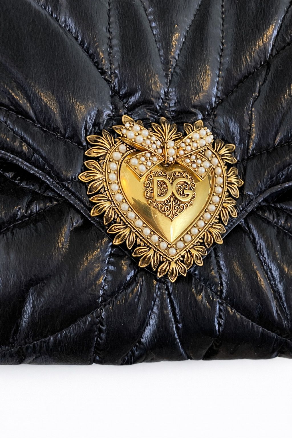 Dolce & Gabbana Dolce & Gabbana Devotion Quilted Shoulder Gold Chain Bag Size ONE SIZE - 6 Thumbnail