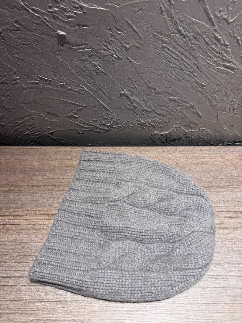 Loro Piana Loro Piana size 54 Cashmere Knit Beanie Size ONE SIZE - 2 Thumbnail