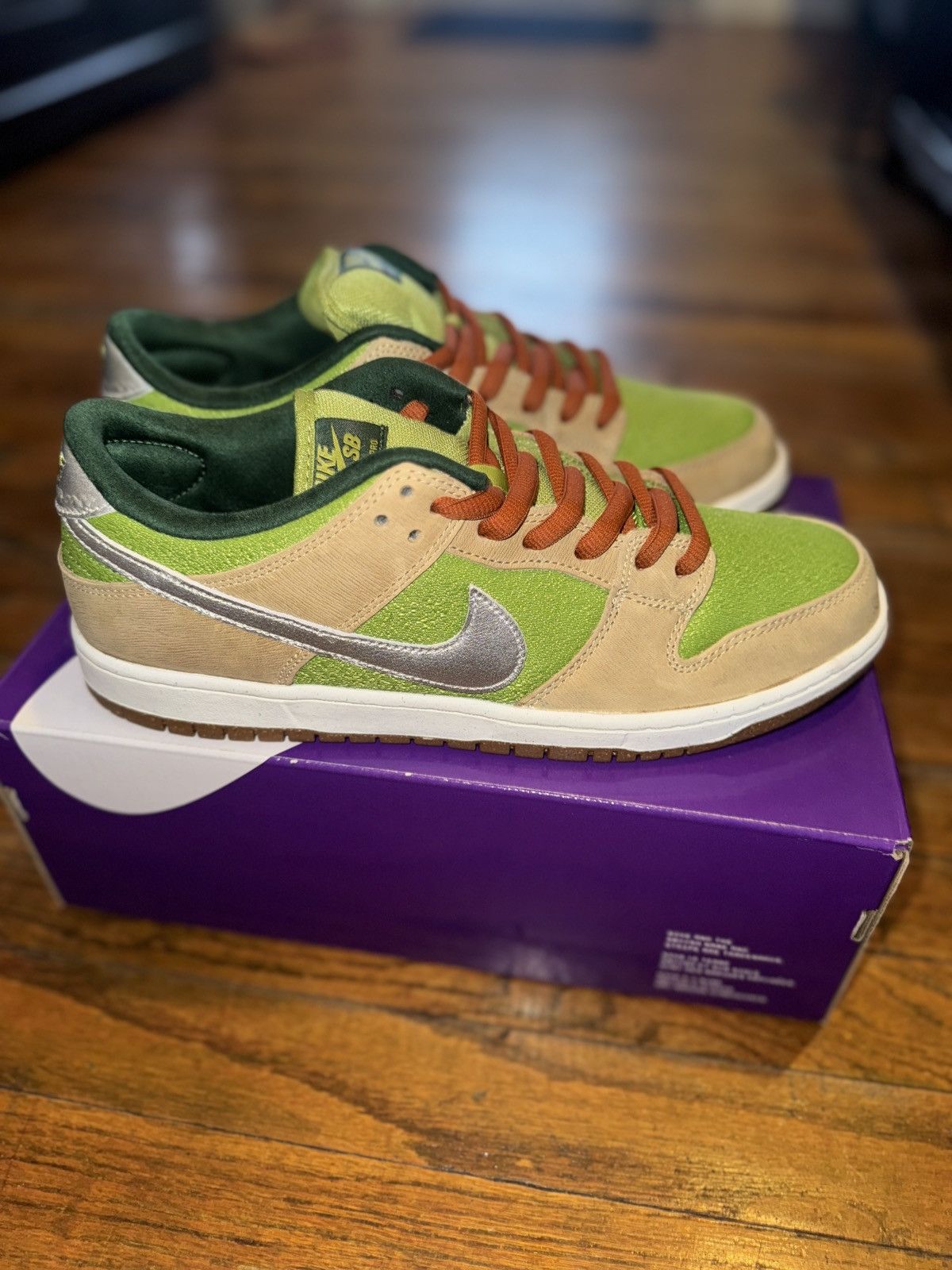Nike NIKE SB DUNK LOW (ESCARGOT) Size US 12 / EU 45 - 3 Thumbnail