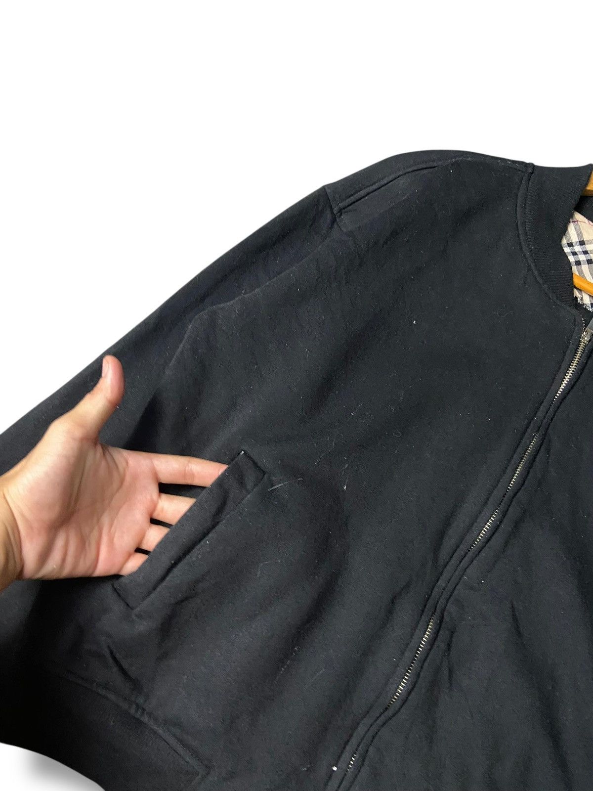 Burberry Burberry London Bomber Style Jacket (158) Size US M / EU 48-50 / 2 - 4 Thumbnail
