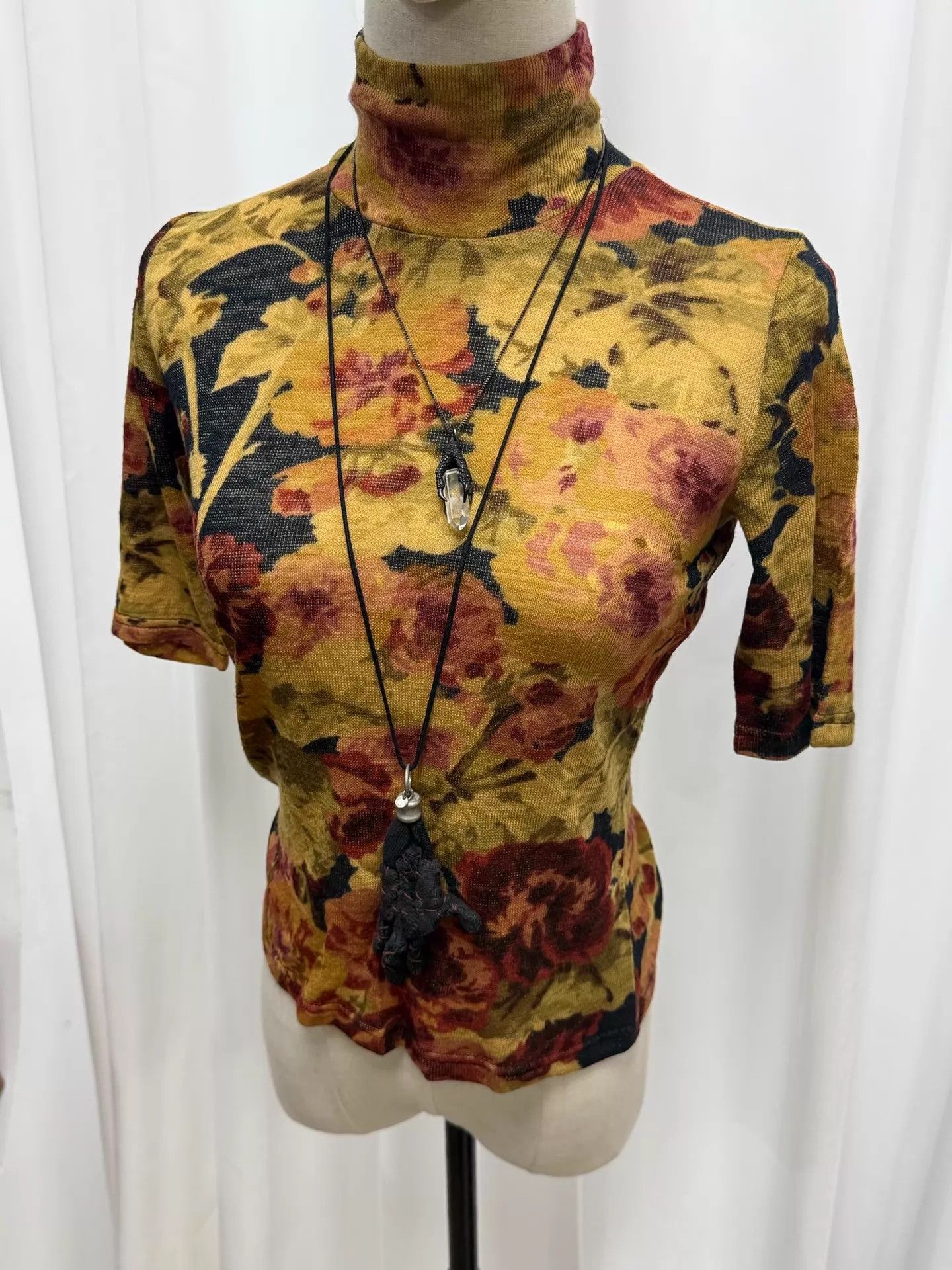 Dries Van Noten Dries van noten Flower Short Sleeve Turtleneck Top Size S / US 4 / IT 40 - 1 Thumbnail