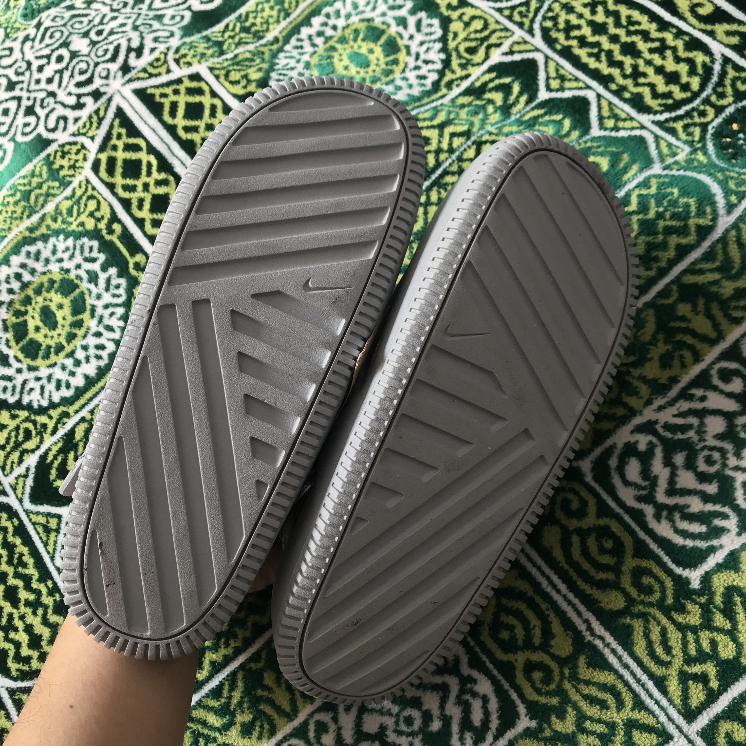 Nike Nike Calm Mule Light Smoke Grey Clog Clogs Slide loafer Size US 8 / EU 41 - 8 Thumbnail