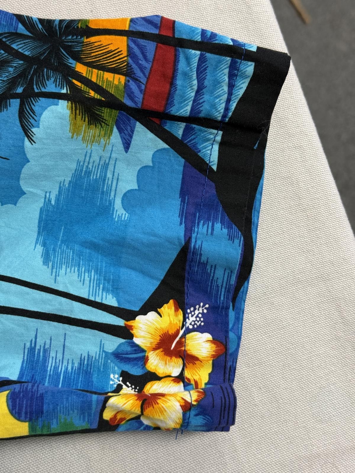 Other Aloha Republic Mens Hawaiin Sunset Shirt - Made in Hawaii -M Size US M / EU 48-50 / 2 - 6 Thumbnail