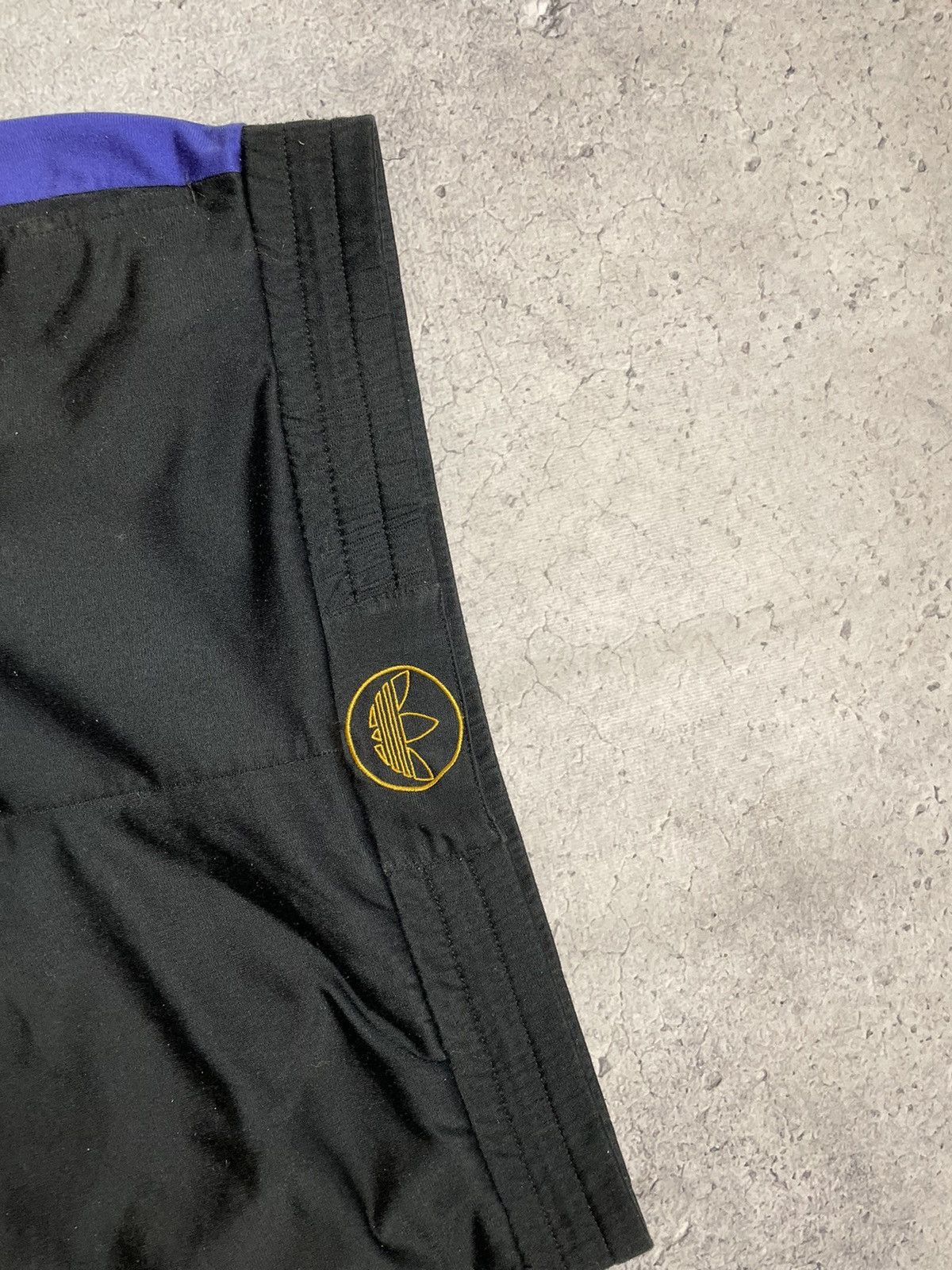 Adidas Vintage 90s Tracksuit Adidas Asia Big Logo Pants And Jacket Size US M / EU 48-50 / 2 - 14 Thumbnail