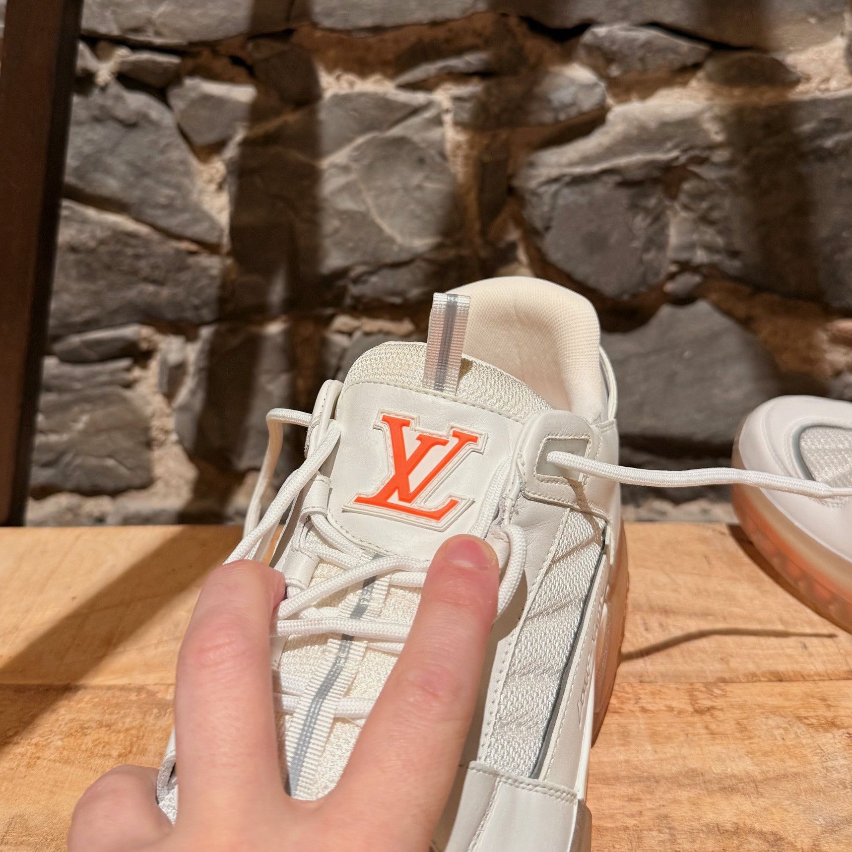 Louis Vuitton Louis Vuitton x Lucien Clark White Leather "A View" Sneakers Size US 8.5 / EU 41-42 - 12 Thumbnail