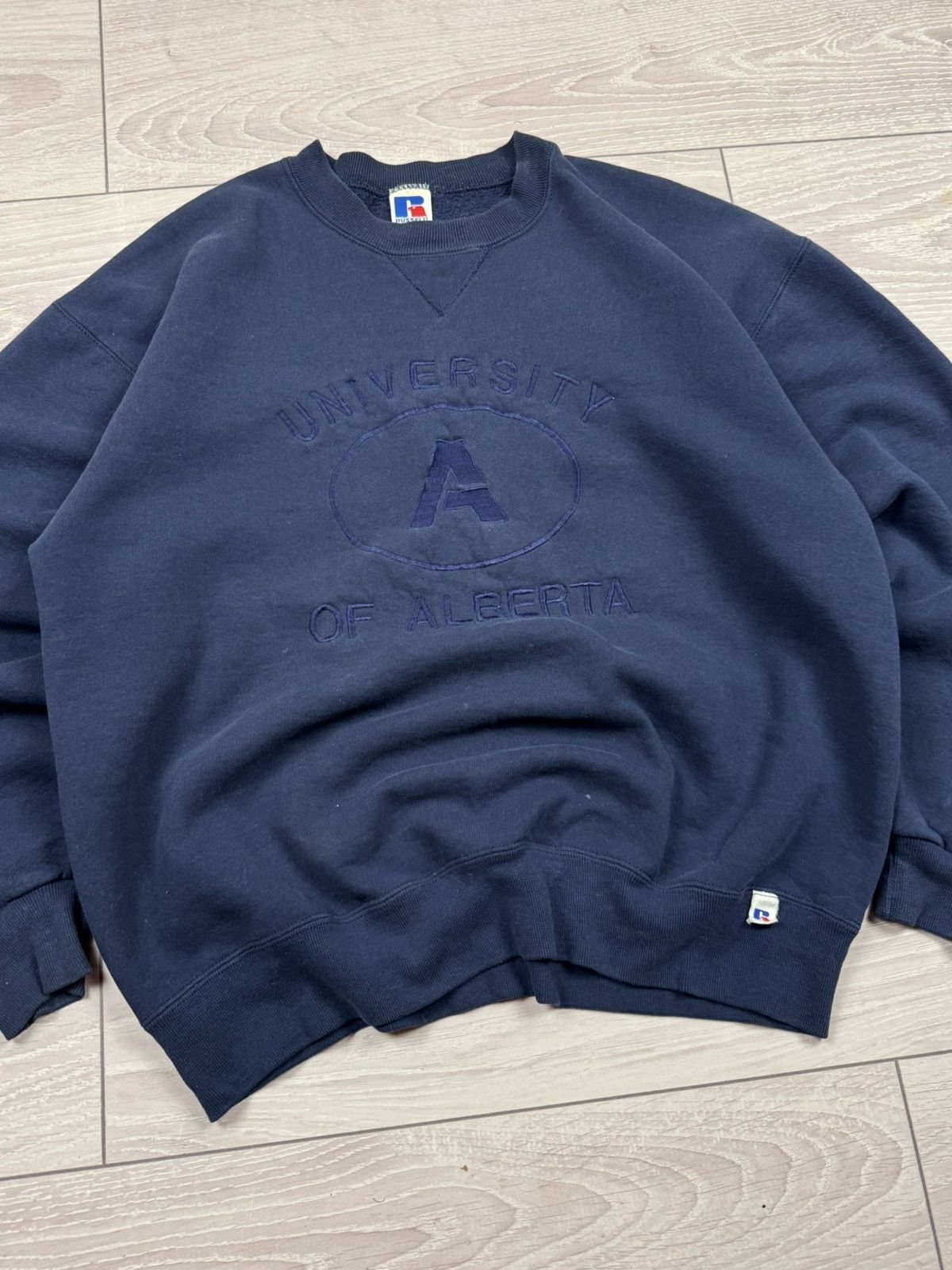Russell Athletic Vintage Russell Athletic Alberta University Sweatshirt M sz Size US M / EU 48-50 / 2 - 3 Thumbnail