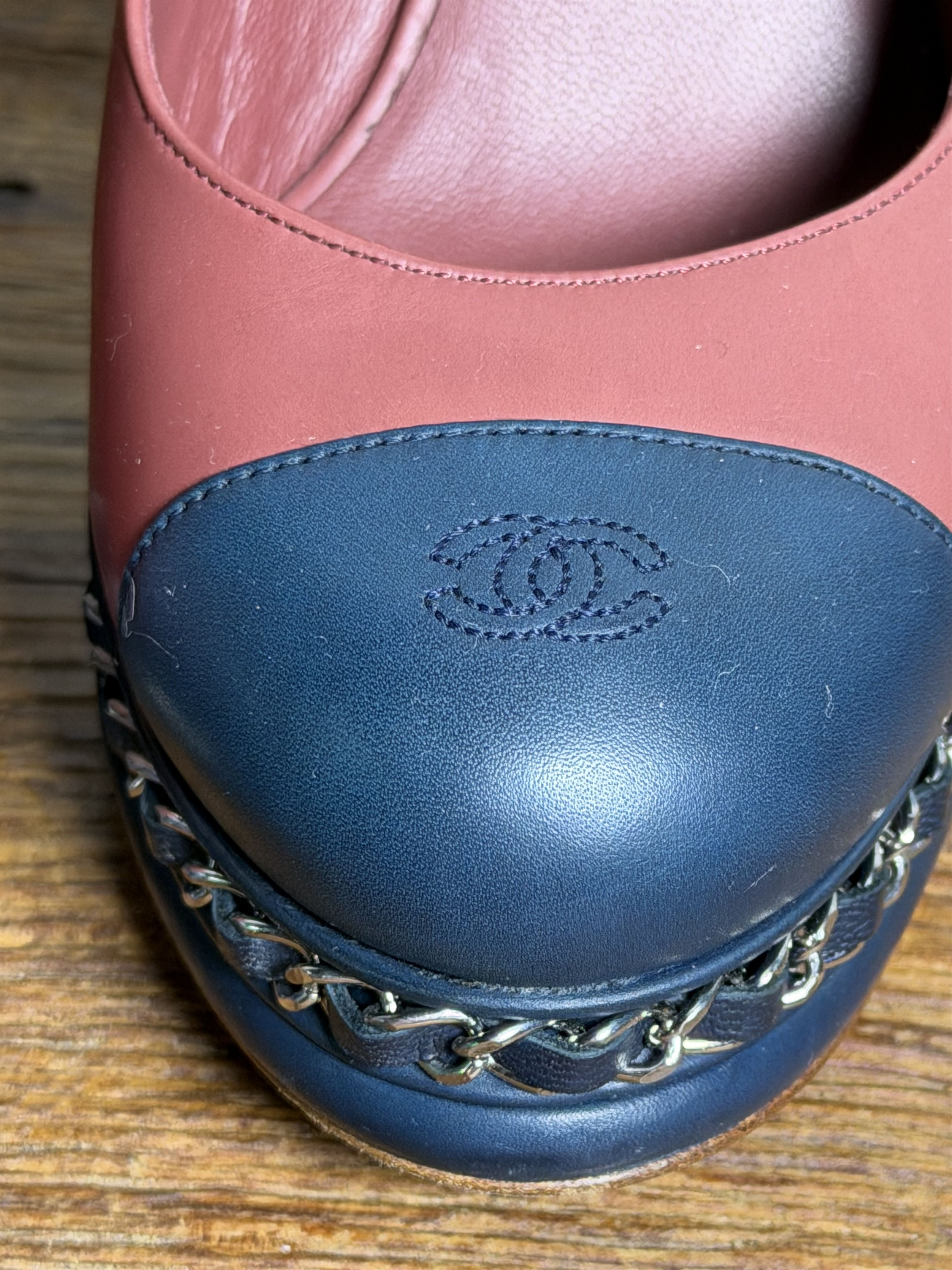 Chanel Chanel Platform Pumps with Chain Detail in Burgundy 100mm Size US 8.5 / IT 38.5 - 7 Thumbnail