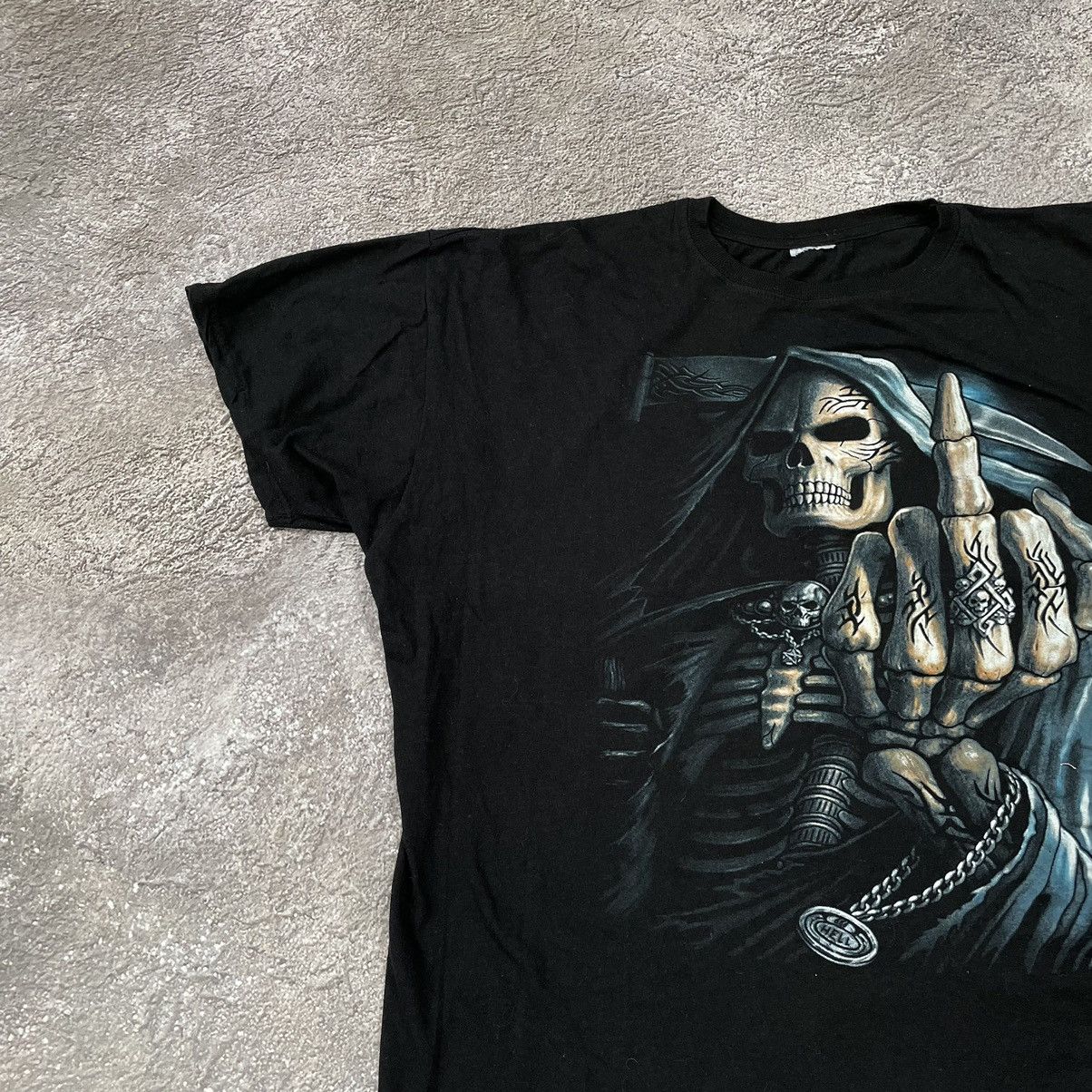 Vintage Vintage 00s Graphic Tee Dark Horror Abstract Grunge Faded M Size US M / EU 48-50 / 2 - 3 Thumbnail