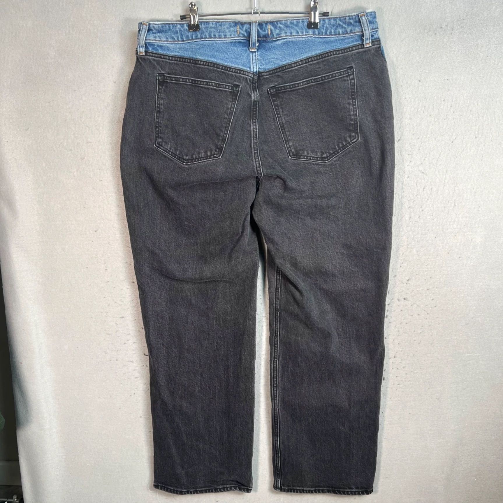 Abercrombie & Fitch Abercrombie & Fitch Jeans Women 33 Black 90s High Rise Relaxed Straight Denim 5-Pocket Womens Size 24" / US 00 / IT 34 - 2 Thumbnail