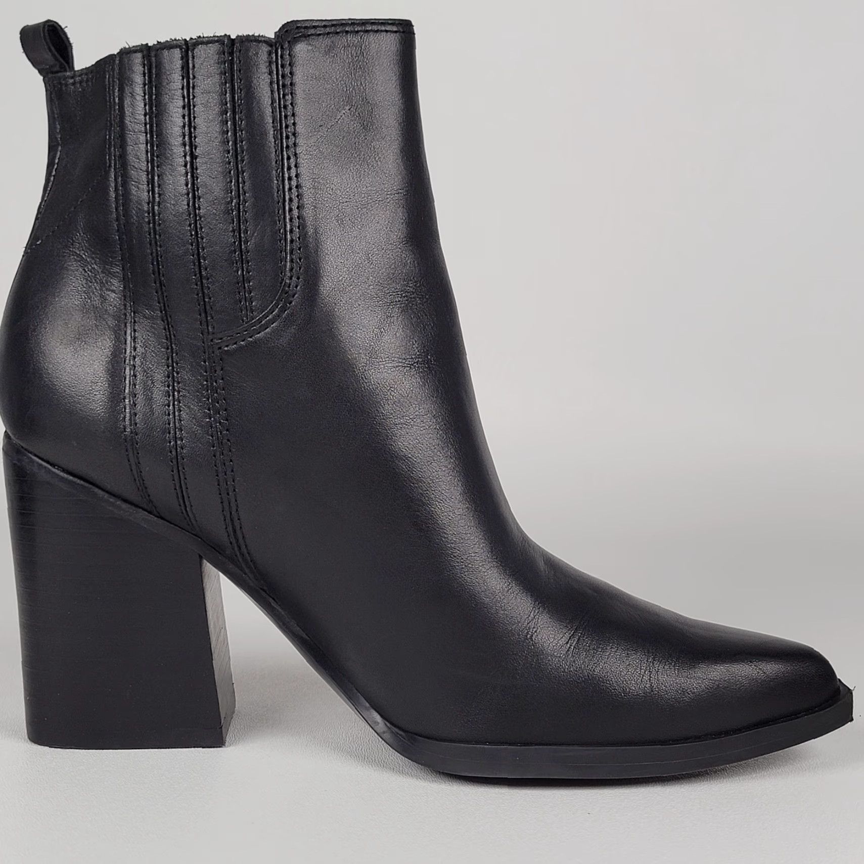 Marc Fisher Marc Fisher LTD OSHAY Black Leather Pointed Toe Bootie Women's Size 8M Size US 8 / IT 38 - 5 Thumbnail