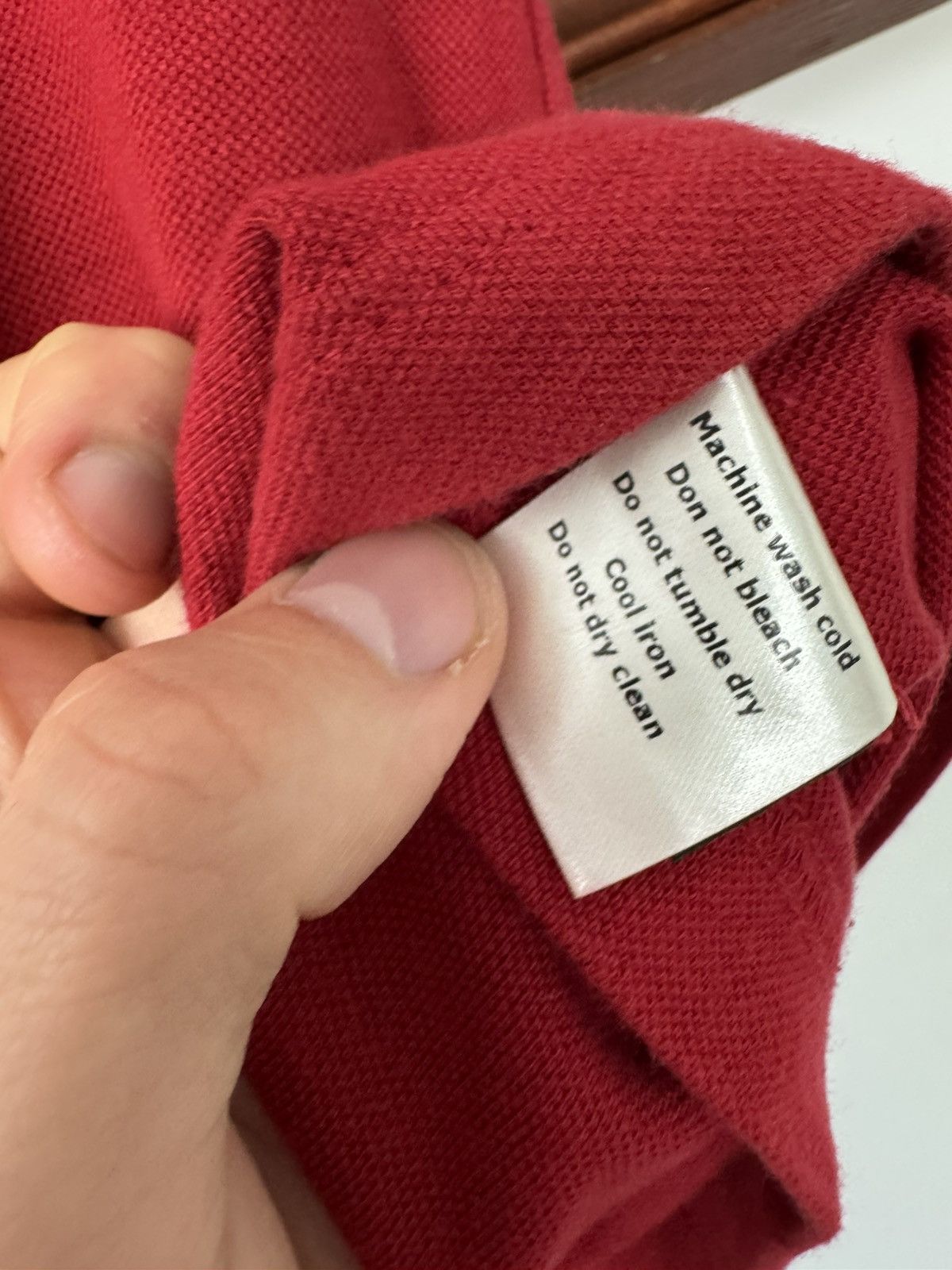 Fendi Fendi tee mini logo designer high end luxury red hype Size US S / EU 44-46 / 1 - 7 Thumbnail