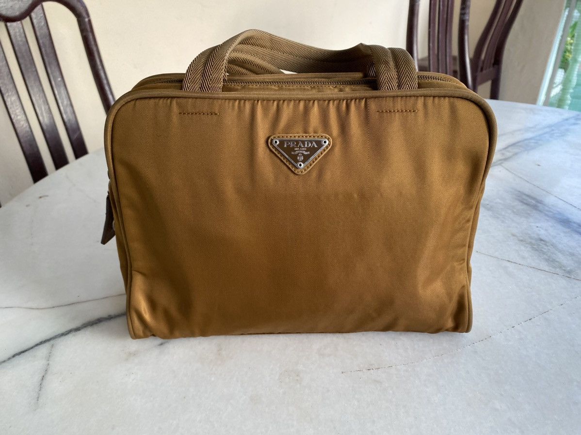 Prada Prada Nylon Khaki Tessuto Size ONE SIZE - 1 Thumbnail