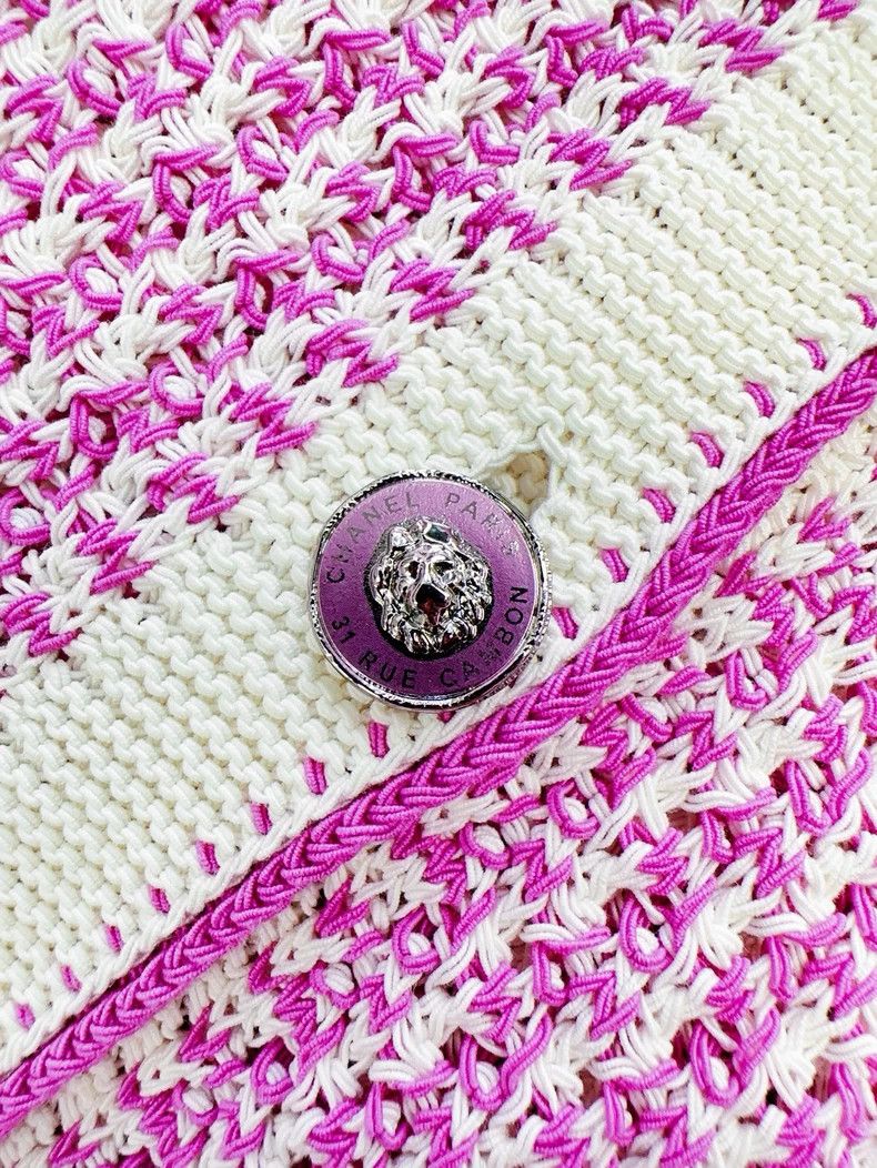 Chanel Chanel 22P pink and white four-pocket knitted sleeveless v Size XS / US 0-2 / IT 36-38 - 4 Thumbnail