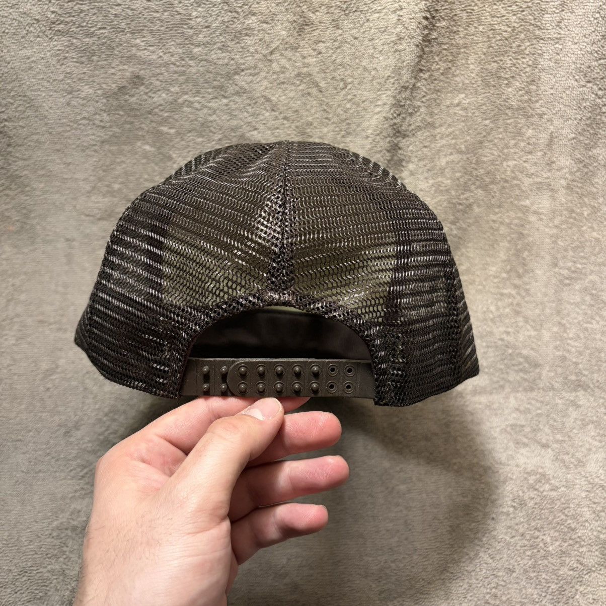 Vintage Vintage Brown Mesh Trucker Hat SnapBack Elliott Equipment Size ONE SIZE - 6 Thumbnail