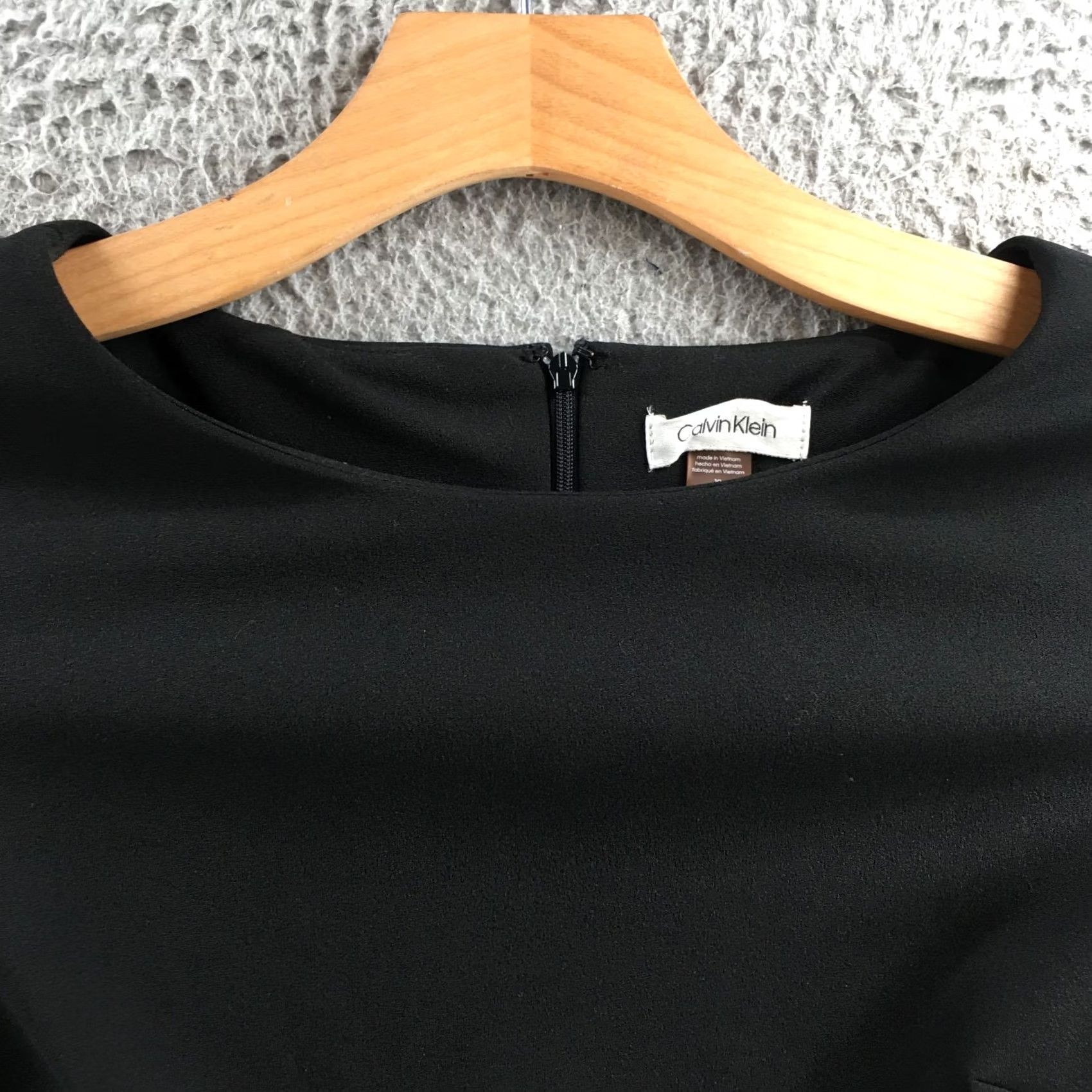 Calvin Klein Calvin Klein Pencil Dress Womens 12 Black Bell Sleeve Casual Lace Back Zipper Dress Size XL / US 12-14 / IT 48-50 - 3 Thumbnail
