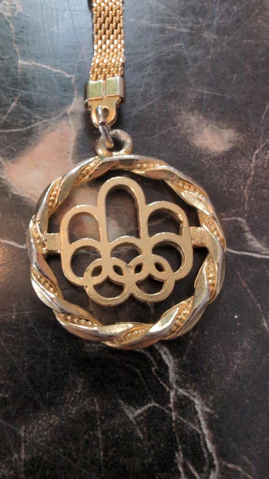 USA Olympics Vintage Olympic Rings Keychain – Metal Mesh Chain Size ONE SIZE - 2 Thumbnail