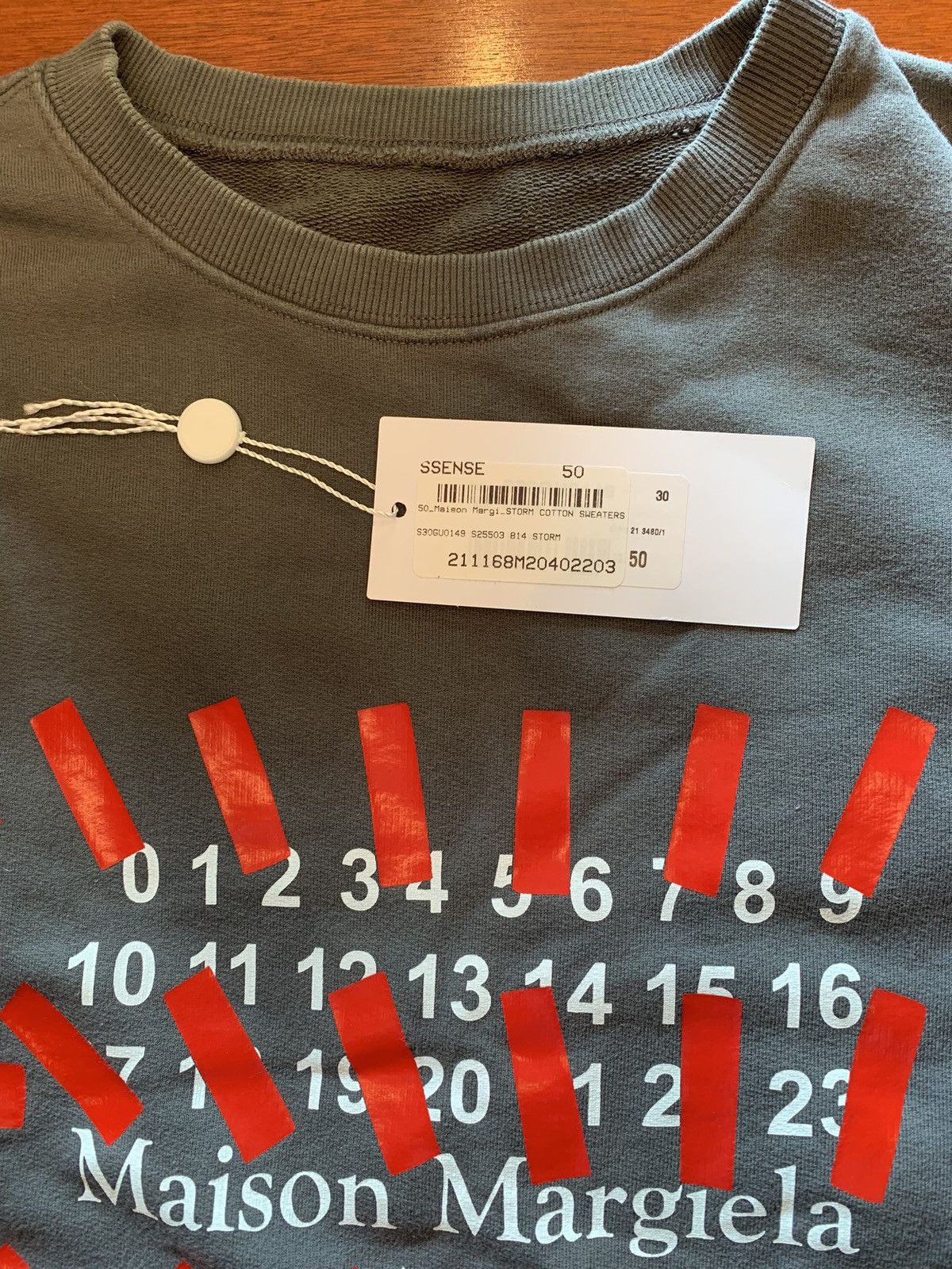 Maison Margiela Maison Margiela Tape Numbers Sweater Size US M / EU 48-50 / 2 - 2 Thumbnail