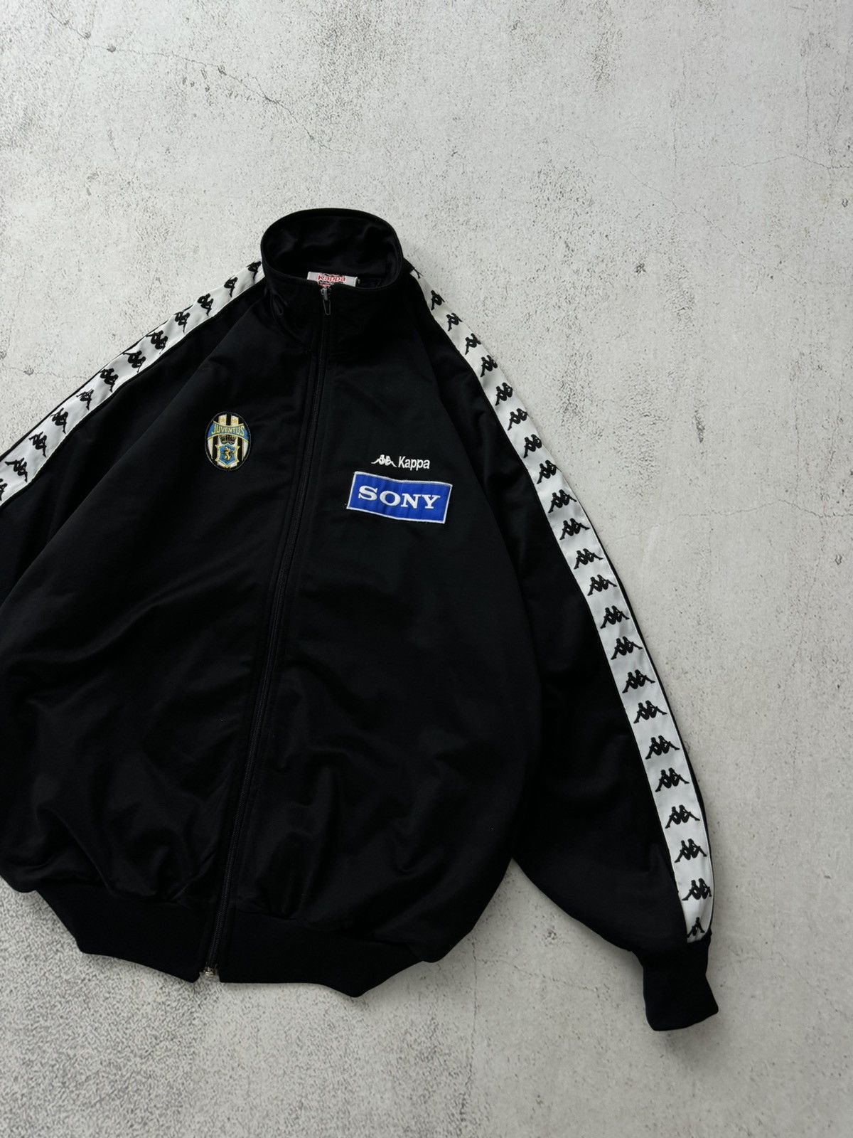 Kappa × Vintage Kappa Juventus 1995 Vintage Track Jacket Size US L / EU 52-54 / 3 - 2 Thumbnail