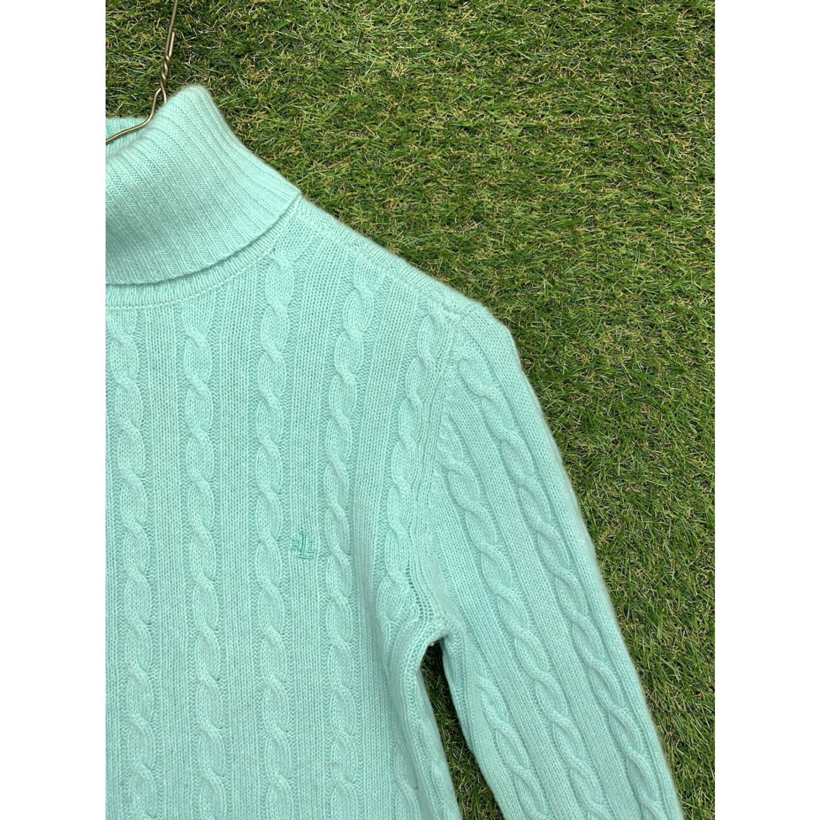 Ralph Lauren Ralph Lauren Cashmere Cable Knit Sweater Womens XS Turtle Neck Mint Teal Green Pullover Size XS / US 0-2 / IT 36-38 - 3 Thumbnail