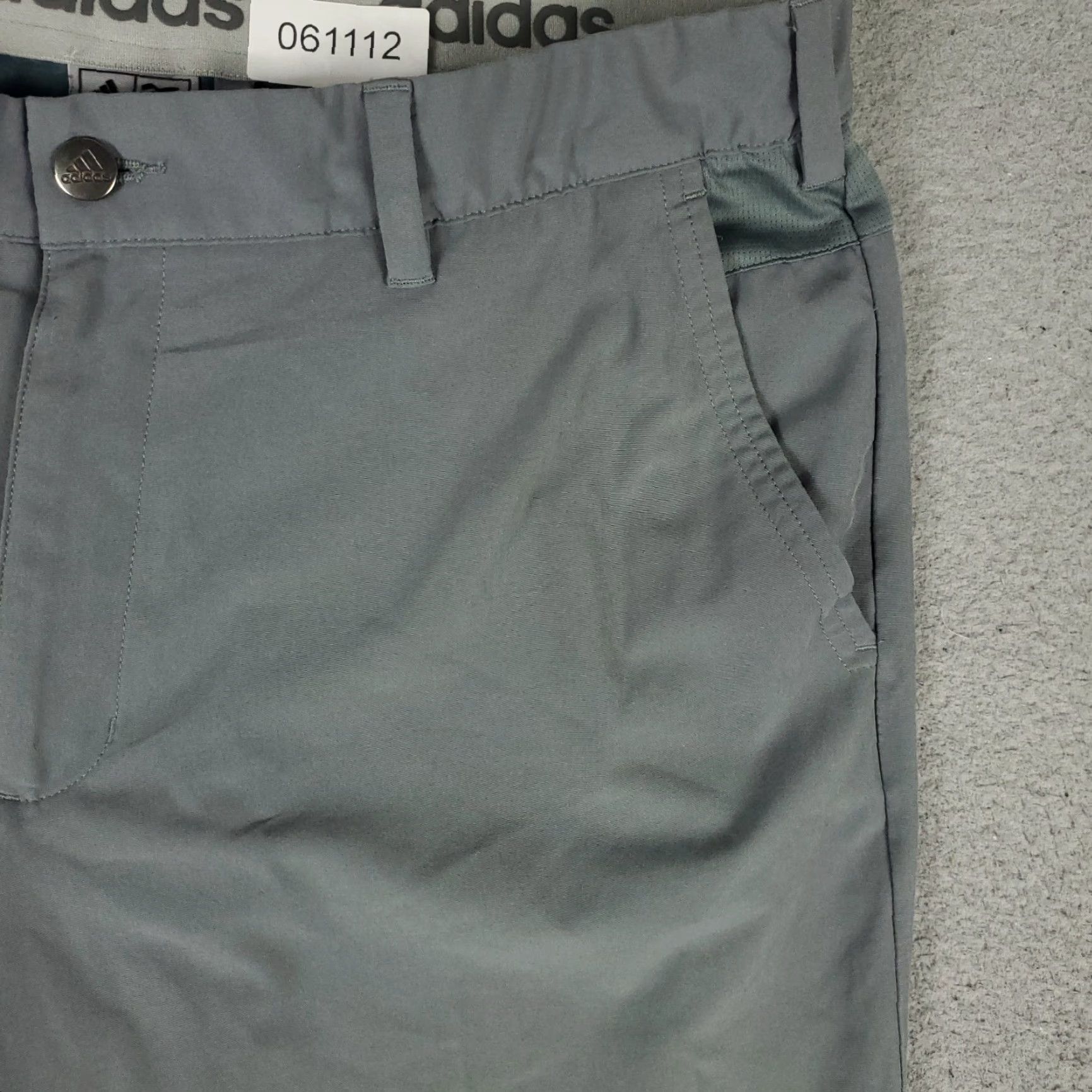Adidas VINTAGE Adidas Chino Shorts Mens Size 36 Gray Casual Flat Front Microfiber Summer Men's Size US 36 / EU 52 - 3 Thumbnail