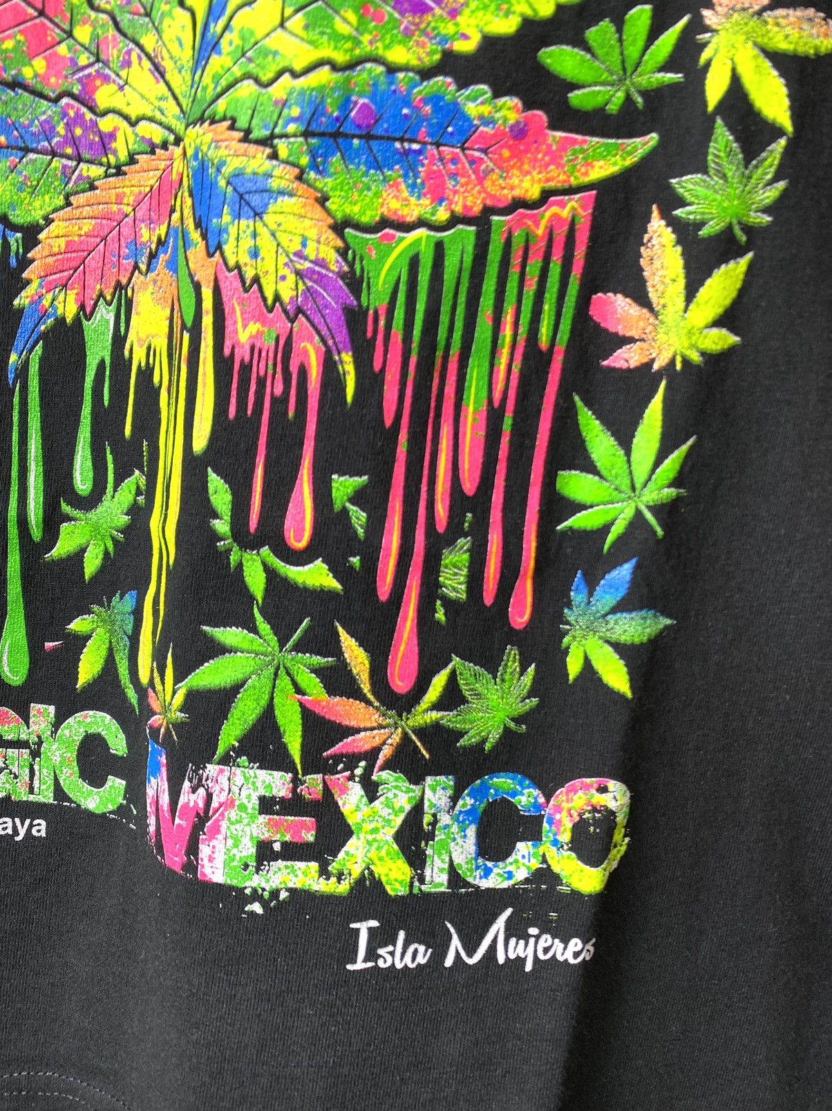 Band Tees Vintage Psychedelic LSD Marijuana Weed Art T Shirt Size US L / EU 52-54 / 3 - 4 Thumbnail