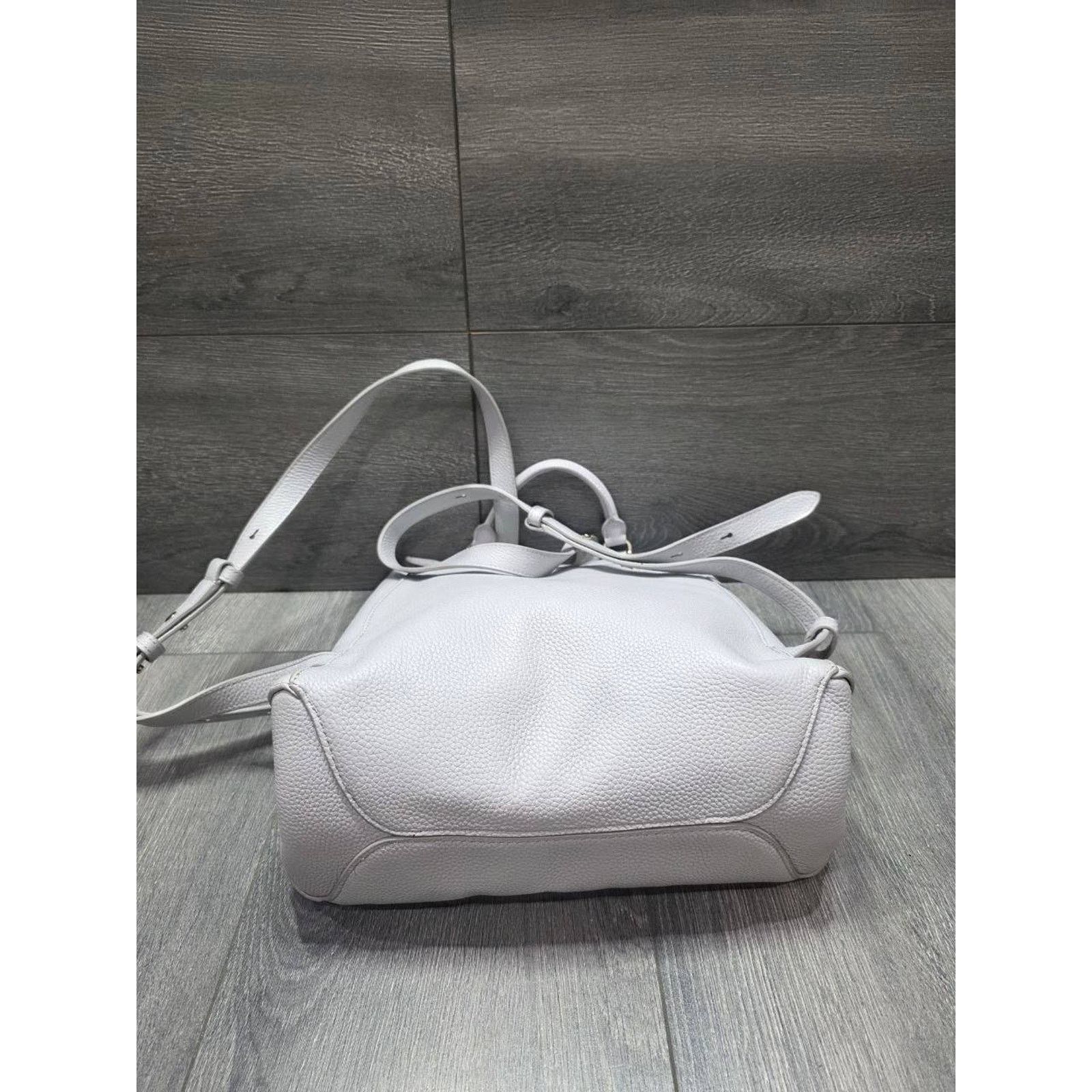 Kate Spade Kate Spade Medium Essential NWOT Gray B000444 Size ONE SIZE - 5 Thumbnail