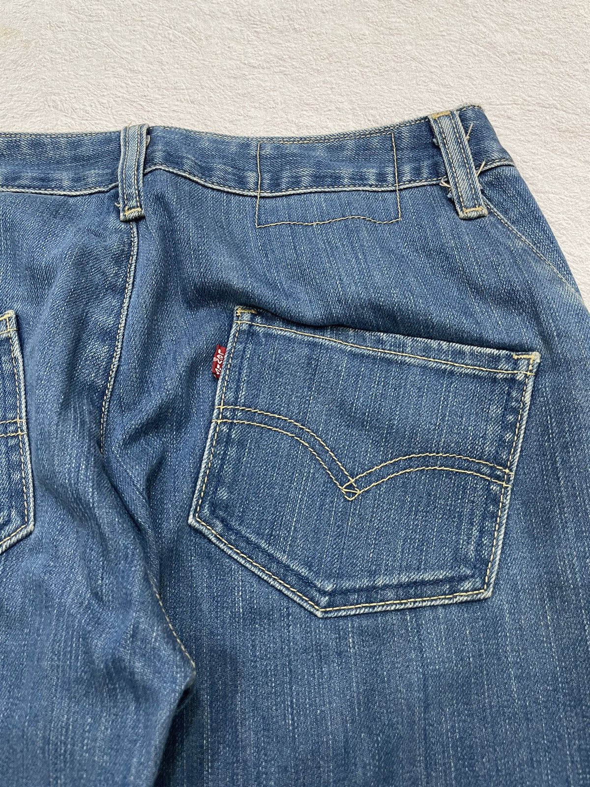 Levi's 00s Levis Flared Denim Washed Jeans Bootcut Y2K Hysteric y2k Size US 26 / EU 42 - 8 Thumbnail