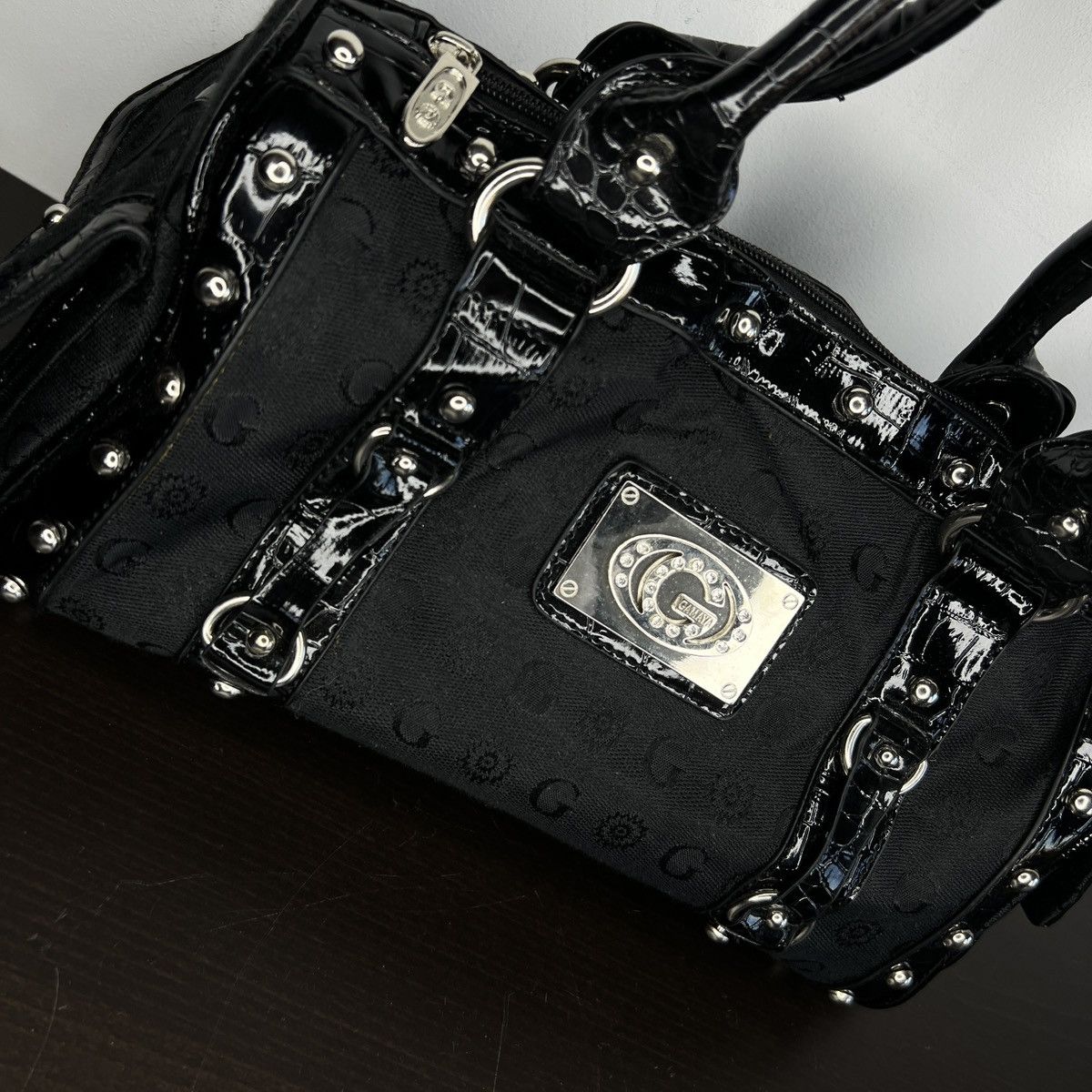 Guess Guees Style Shoulder Mini Bag Baguette Y2K Avant-garde 00’s Size ONE SIZE - 4 Thumbnail