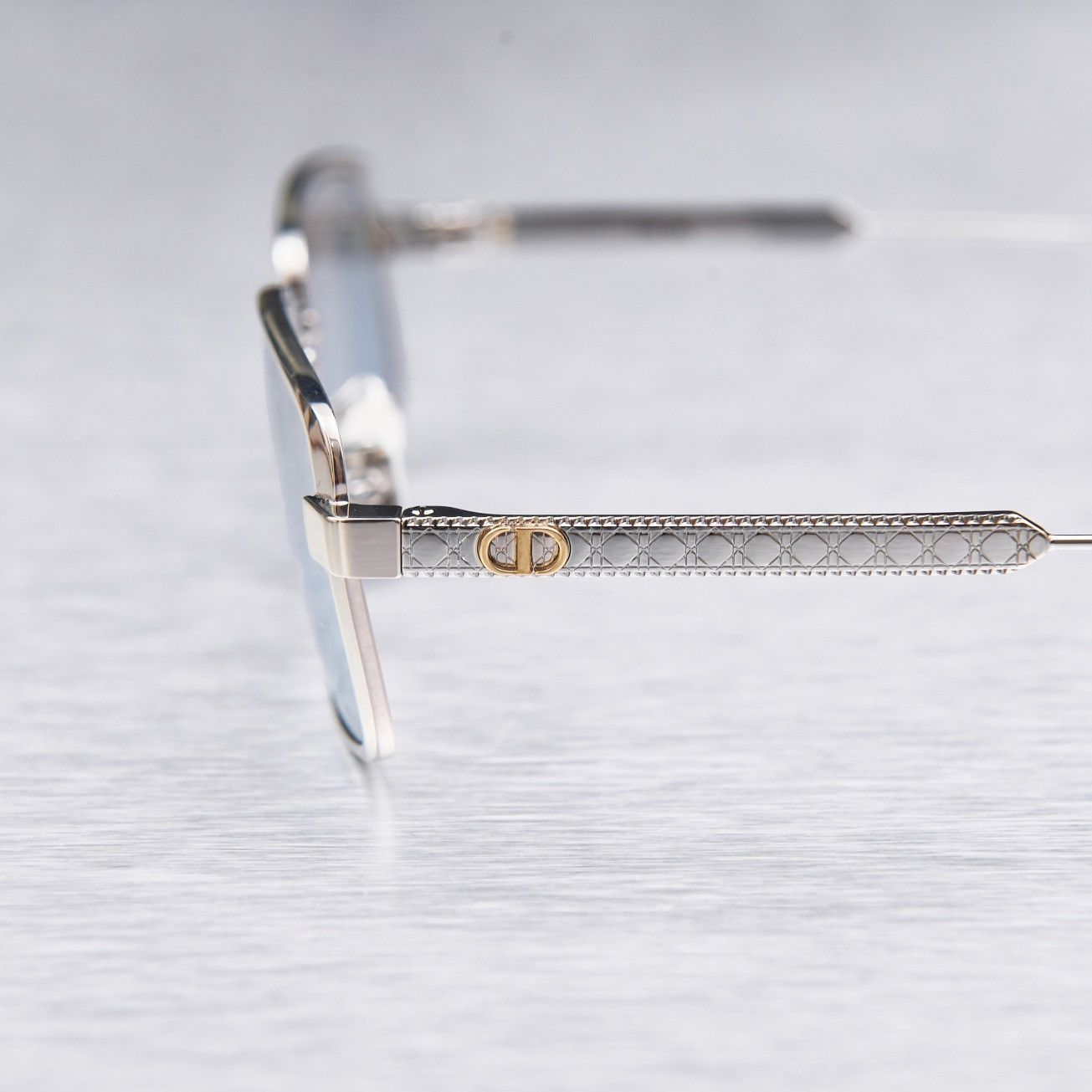 Dior DIOR DIORCANNAGE S2U F0I6 SUNGLASSES Size ONE SIZE - 3 Thumbnail