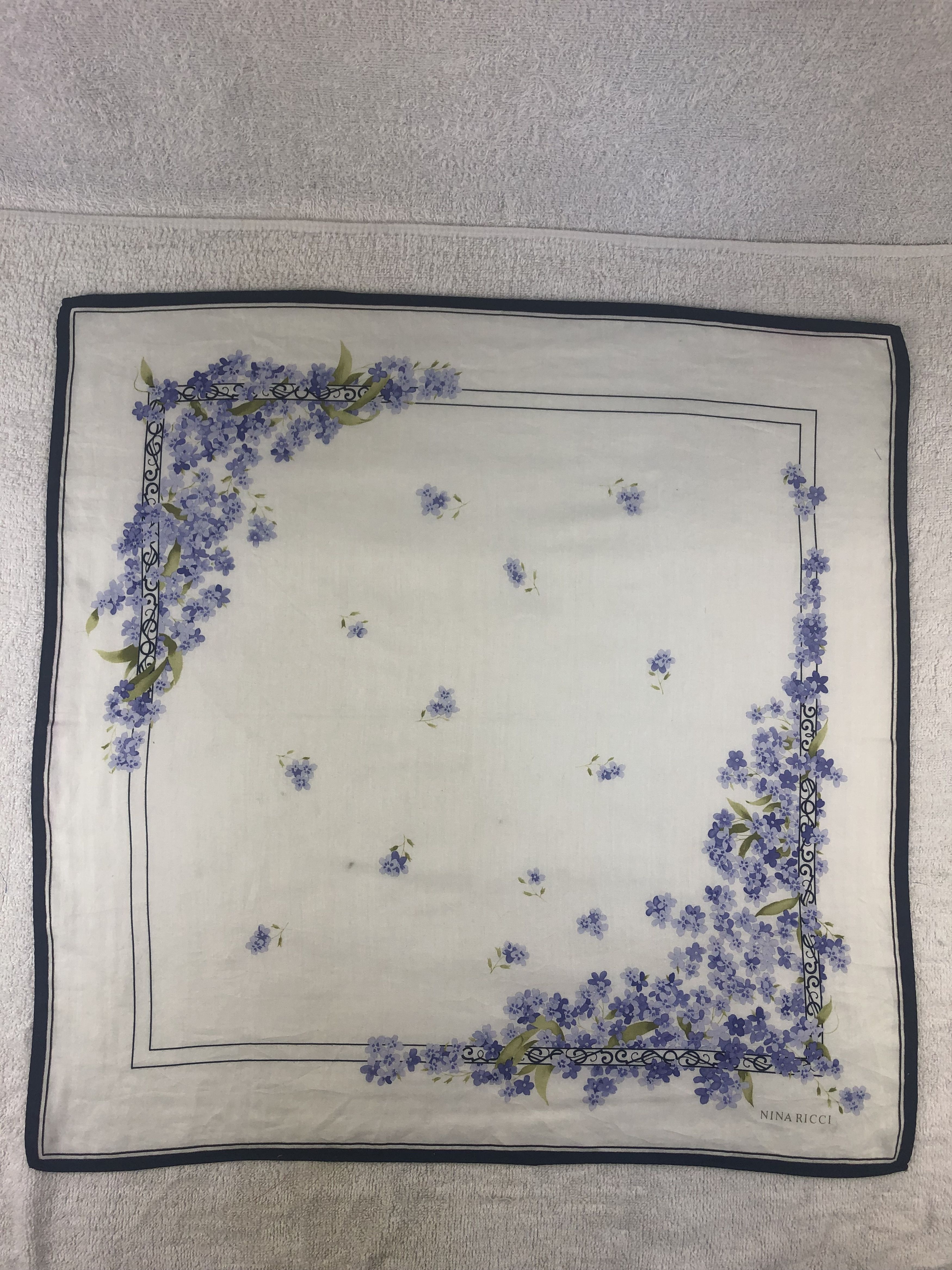 Nina Ricci Nina Ricci Handkerchief / Bandana / Neckerchief Size ONE SIZE - 3 Thumbnail
