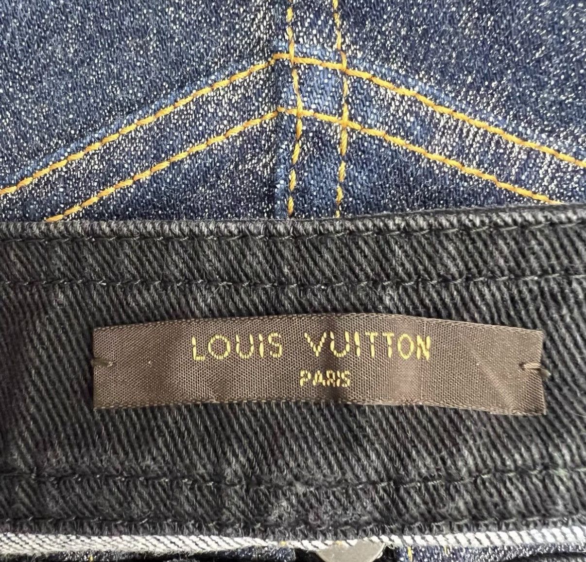 Louis Vuitton Louis Vuitton Zip-Up Denim A-Line Skirt K12 Size 25" / US 0 / IT 36 - 3 Thumbnail