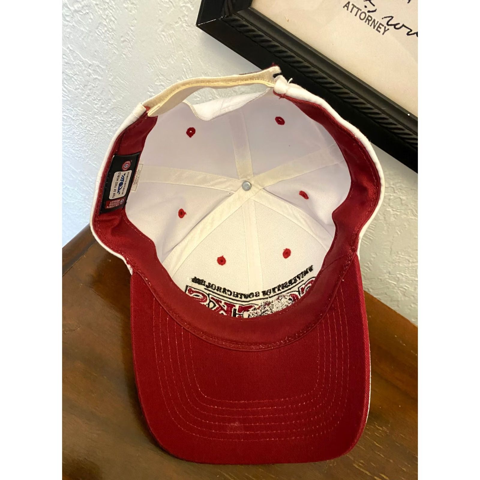 Vintage VINTAGE The Game Hat Cocks White Snapback Adjustable Men’s Cap South Carolina Gamecocks Top of the World Size US M / EU 48-50 / 2 - 5 Thumbnail