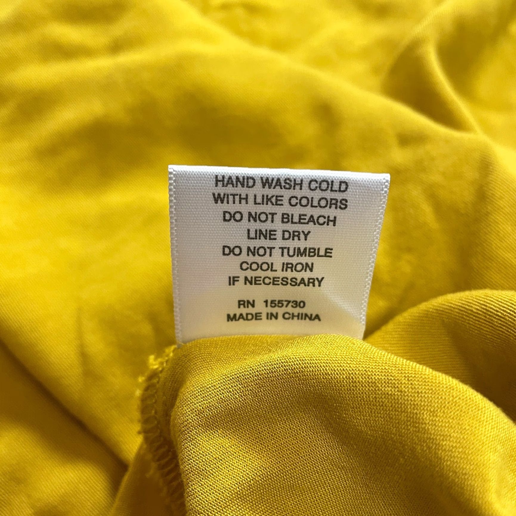 Vintage Rose + Olive Blouse Shirt Womens 1X Yellow Rolled Cuff Cap Sleeves Soft Rayon V-Neck Pullover Short Sleeve Lace BLAUSE? Size XL / US 12-14 / IT 48-50 - 7 Thumbnail