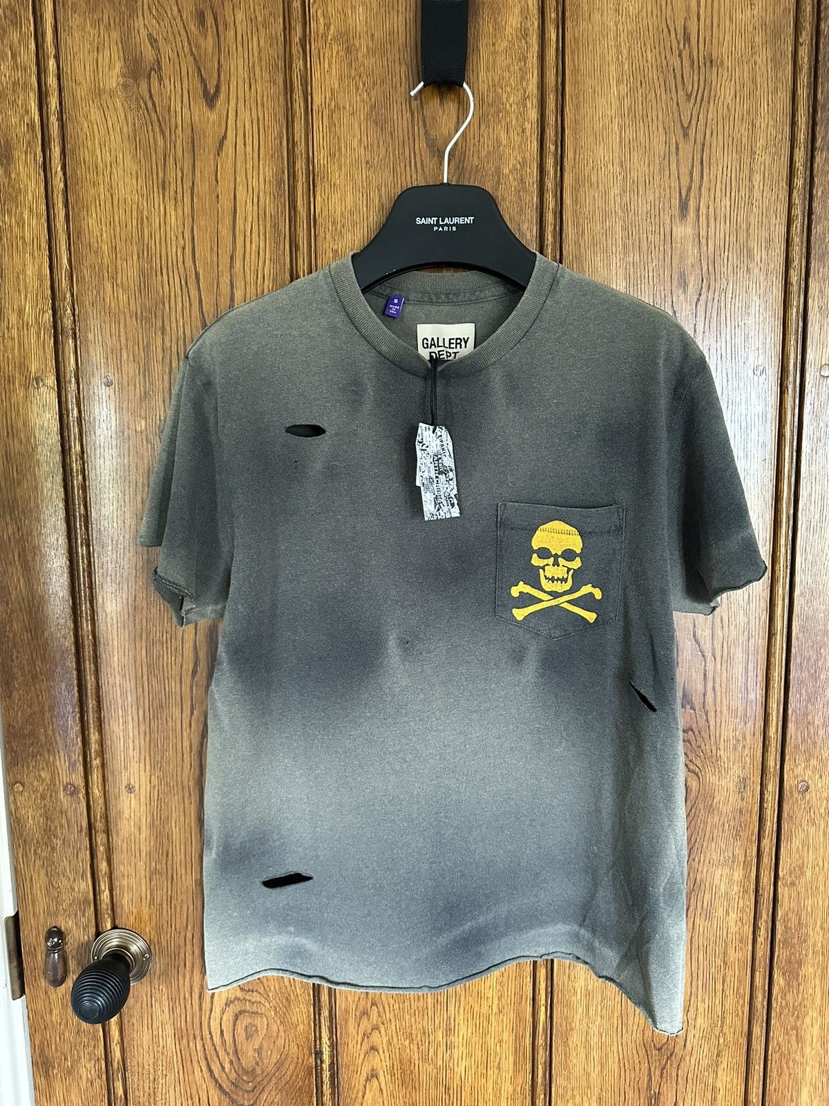 Gallery Dept. Gallery Dept skull and crossbones Hollywood logo t shirt Size US S / EU 44-46 / 1 - 2 Thumbnail