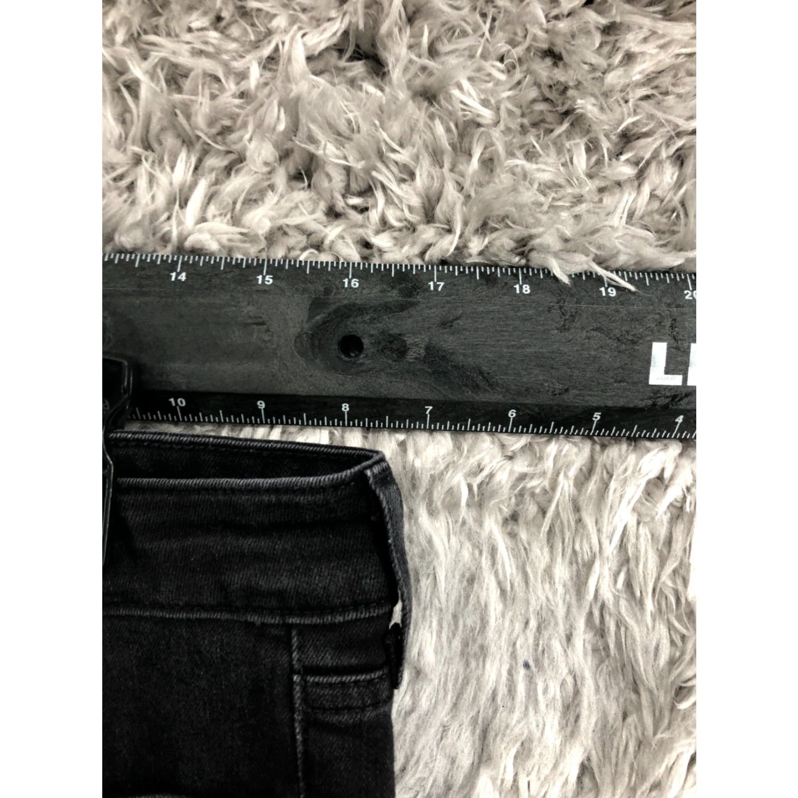 Levi's Levi's 711 Skinny Jeans Size 30 Womens Dark Wash Black Skinny Jeans 30 in Black Levi's 711 Women Modern American Classic Dark Denim Size 30" / US 8 / IT 44 - 2 Thumbnail