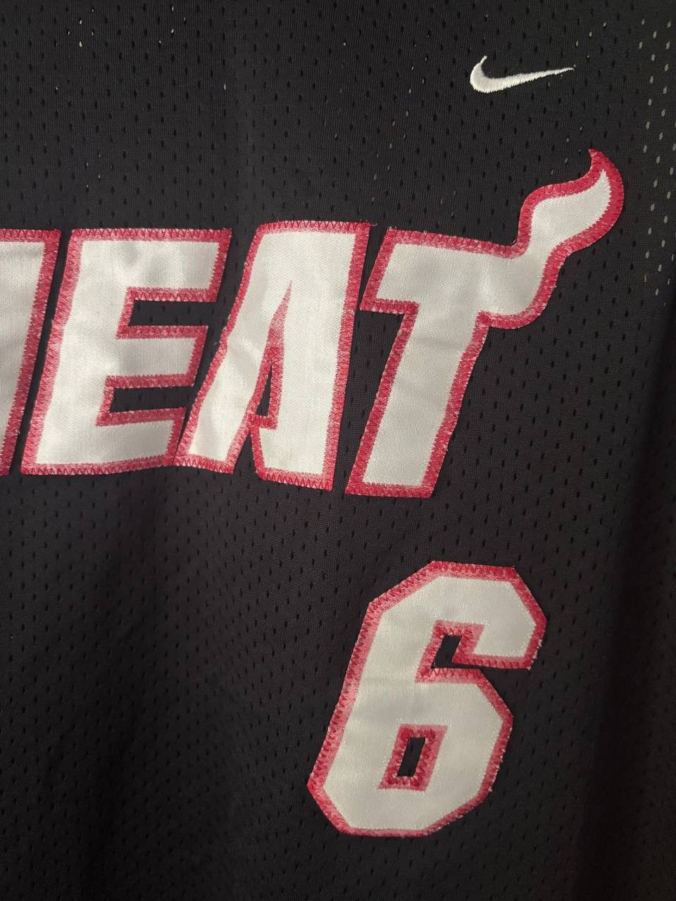 NBA Nike Eddy Jones Miami Heat NBA vintage jersey Size US L / EU 52-54 / 3 - 13 Thumbnail