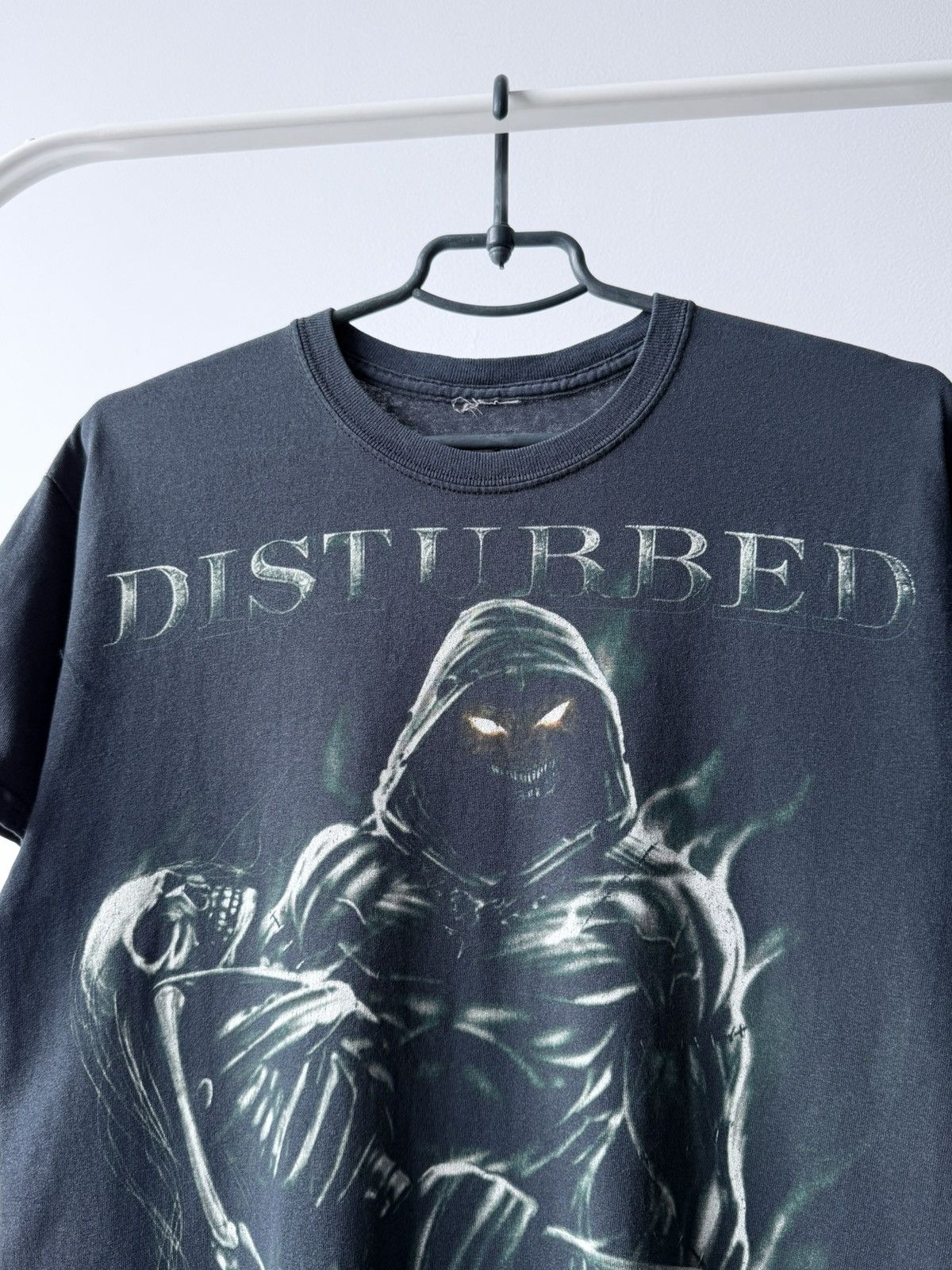 Band Tees Vintage Y2K Disturbed Grunge Metal T-Shirt Tee Size US M / EU 48-50 / 2 - 2 Thumbnail