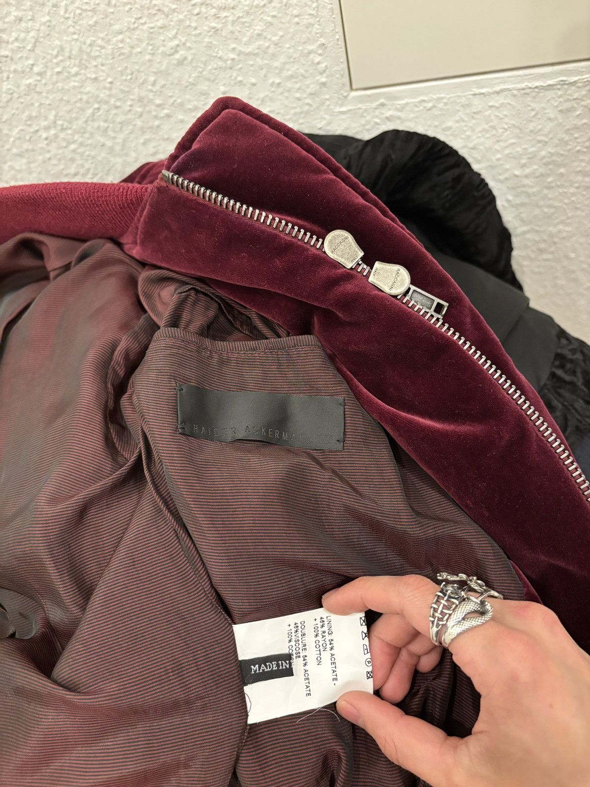 Haider Ackermann Haider Ackermann FW15 Burgundy Velvet Biker Bomber Size US XS / EU 42 / 0 - 10 Thumbnail