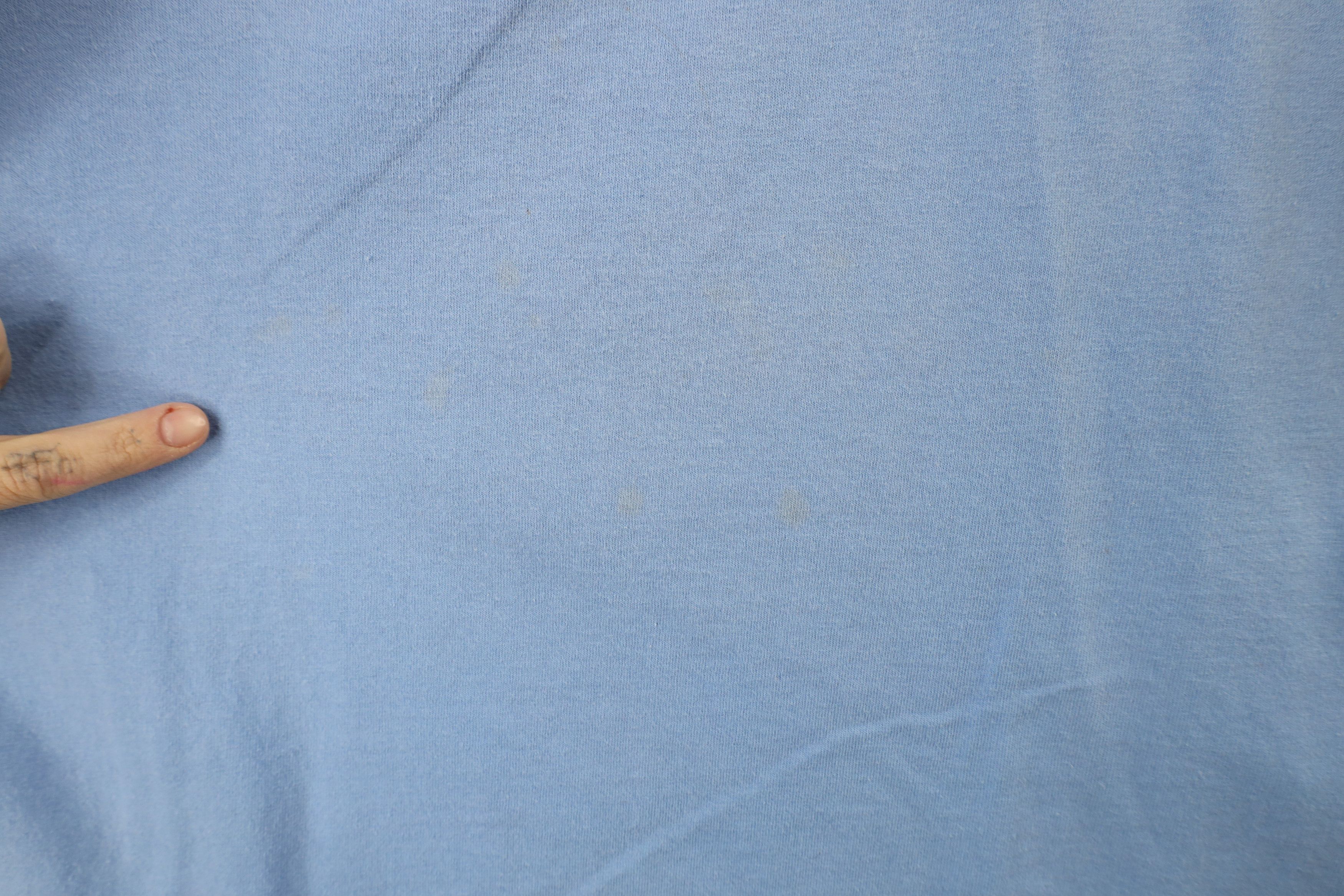 Vintage Vintage Y2K 2006 Streetwear Skyscraper Giraffe T-Shirt USA Size US XL / EU 56 / 4 - 5 Thumbnail