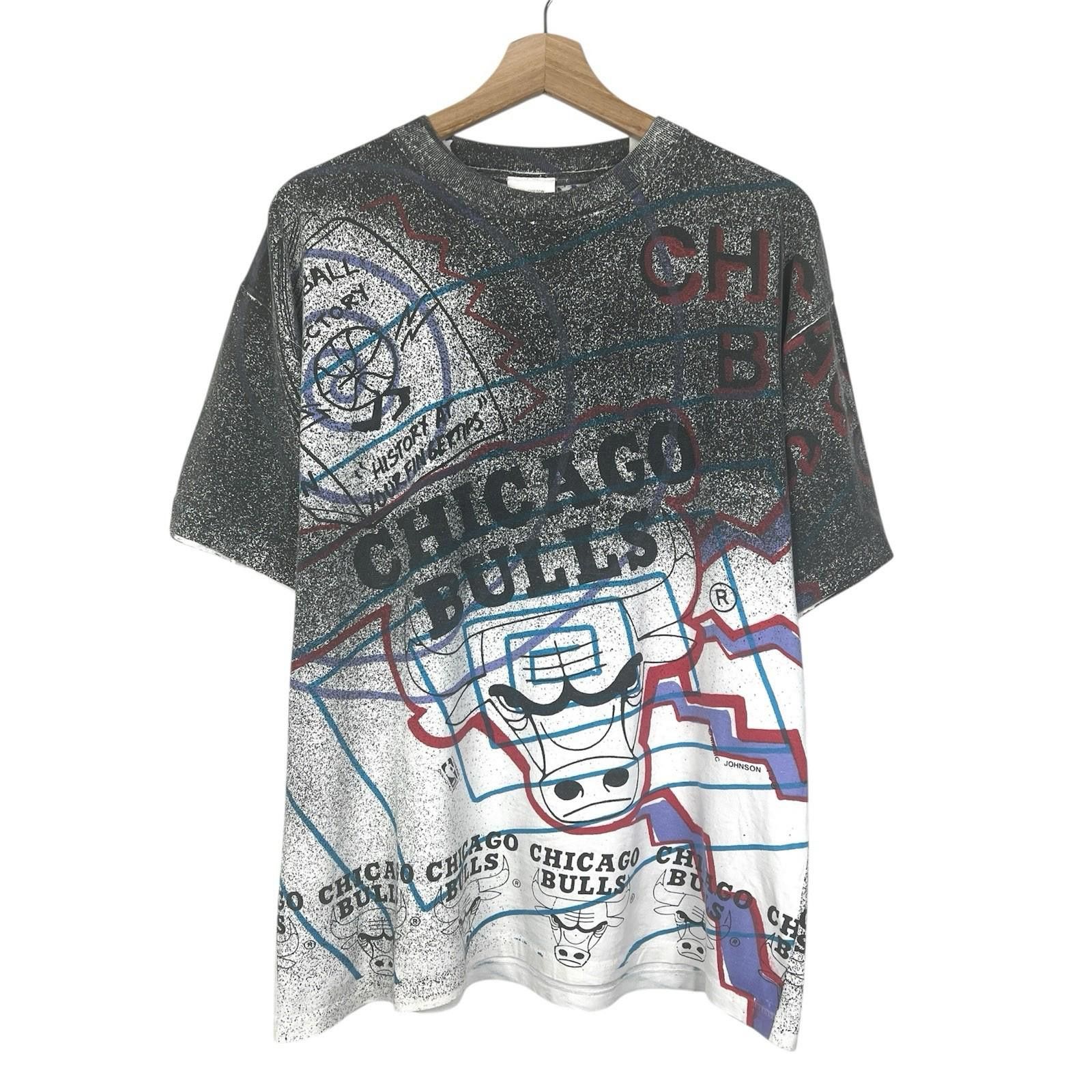 Other Vintage 90s Chicago Bulls NBA Basketball AOP T Shirt Large Size US L / EU 52-54 / 3 - 1 Thumbnail