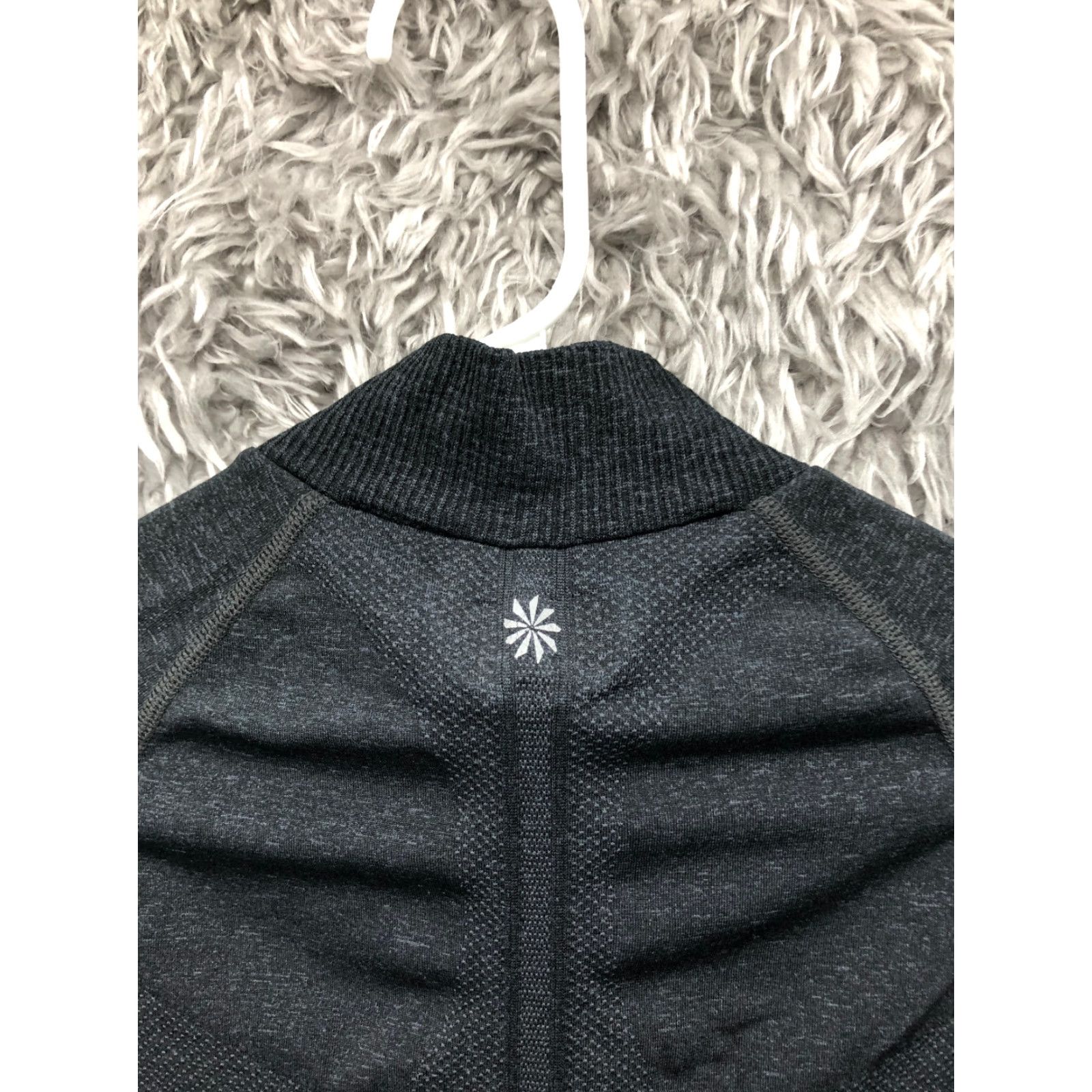 Athleta Athleta 1/4 Zip Mock Neck Scrunched Side Black Pullover Women's Size Small S Size S / US 4 / IT 40 - 8 Thumbnail