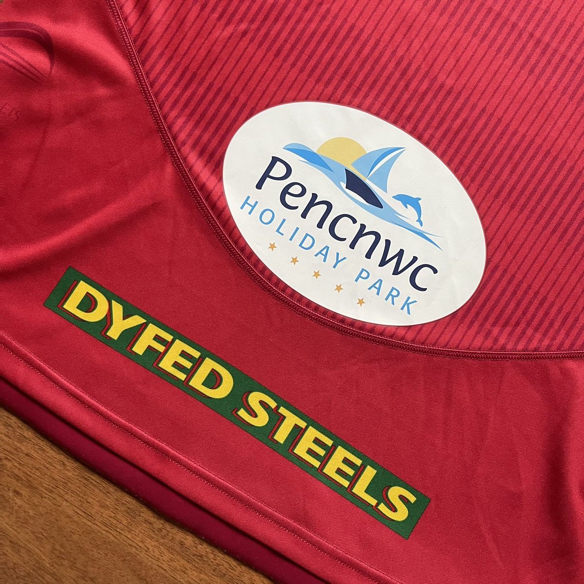 Macron × Vintage NWT SCARLETS MACRON 2018/2019 RUGBY HOME JERSEY Size US XL / EU 56 / 4 - 11 Thumbnail