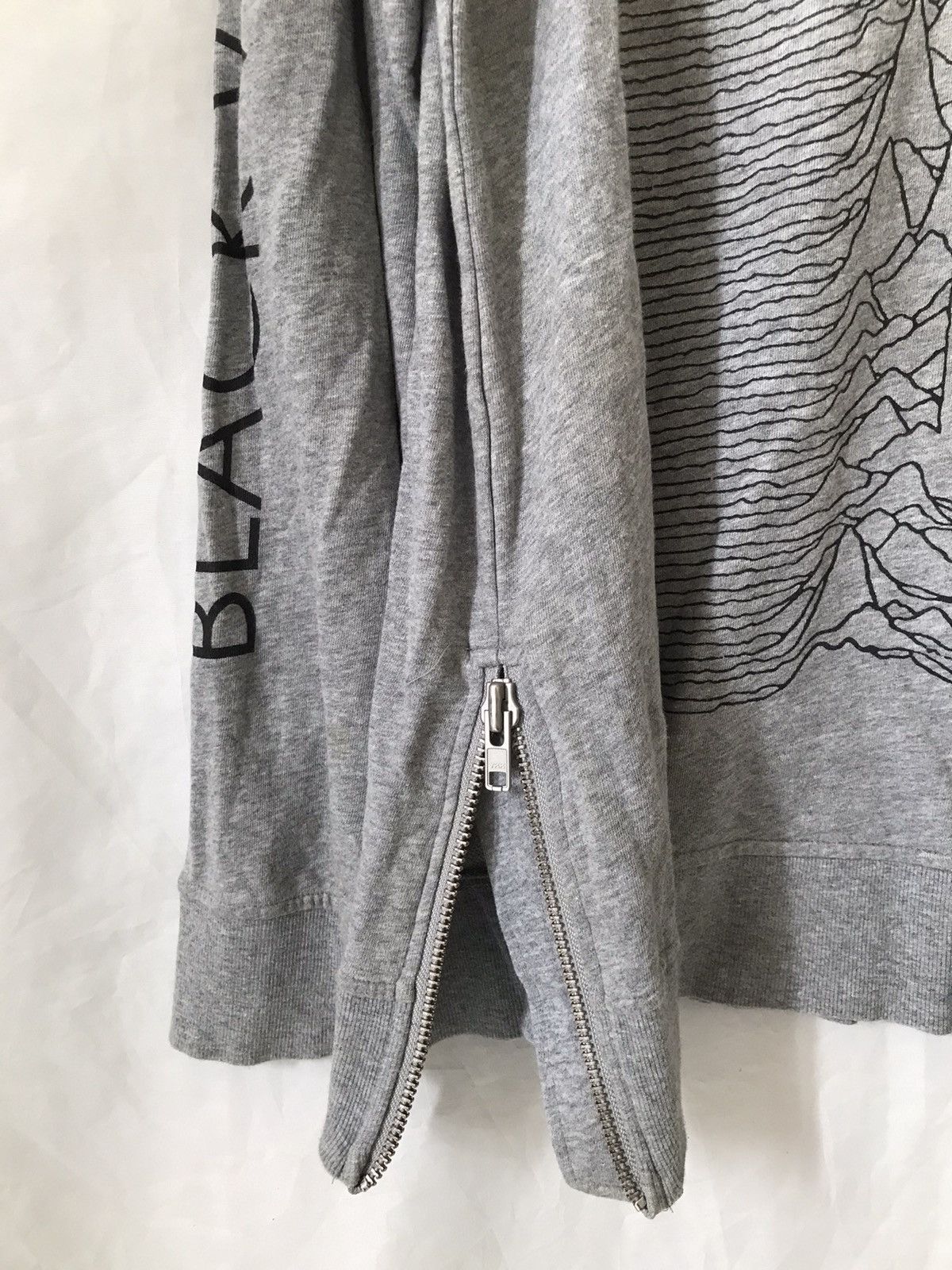 NO ID Japan No-id Cross Sweatshirt Rick owens style Size US L / EU 52-54 / 3 - 3 Thumbnail